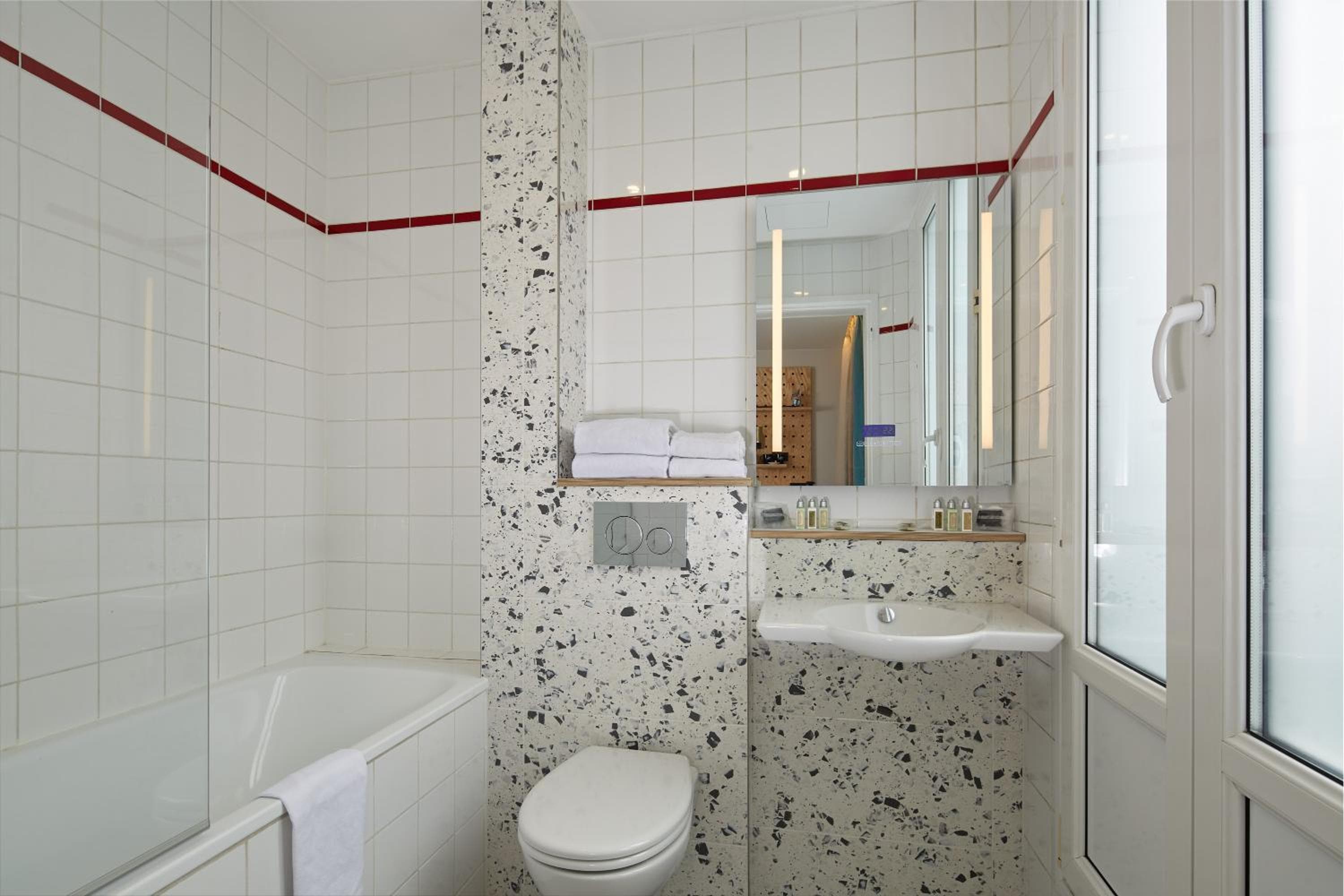 Hôtel Locomo - Gare de Lyon Bastille