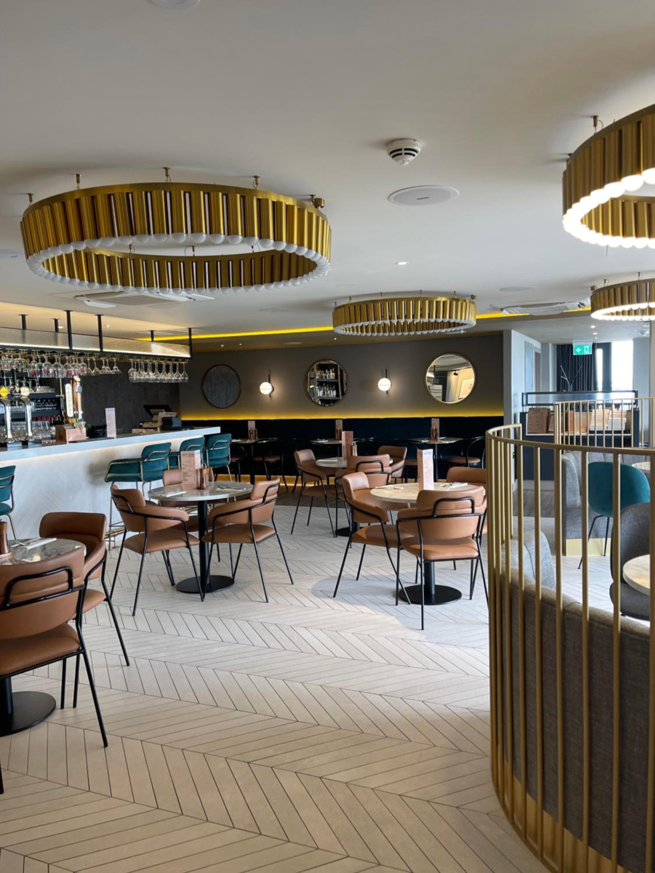 Courtyard by Marriott London Heathrow Airport