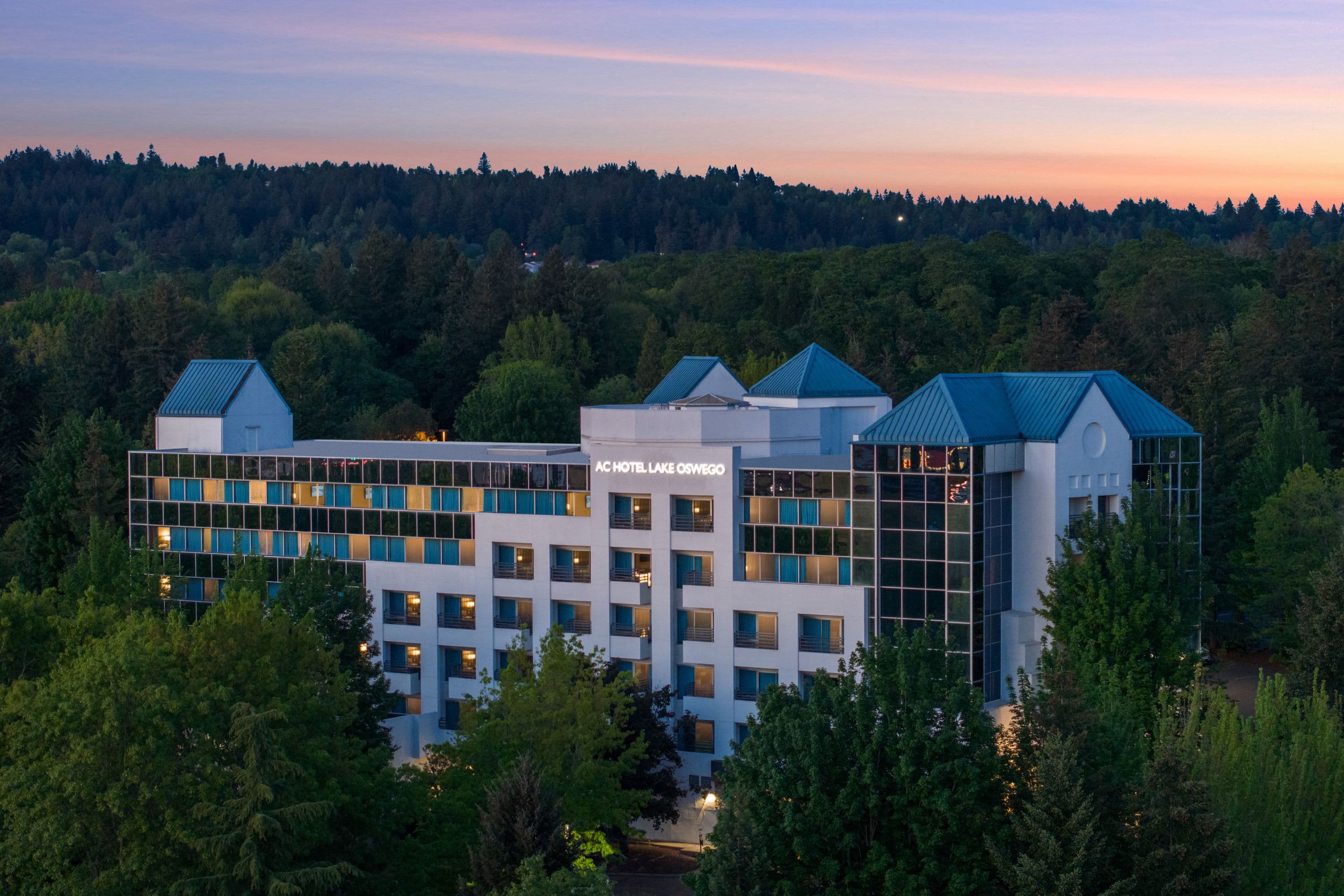 AC Hotel by Marriott Portland Lake Oswego