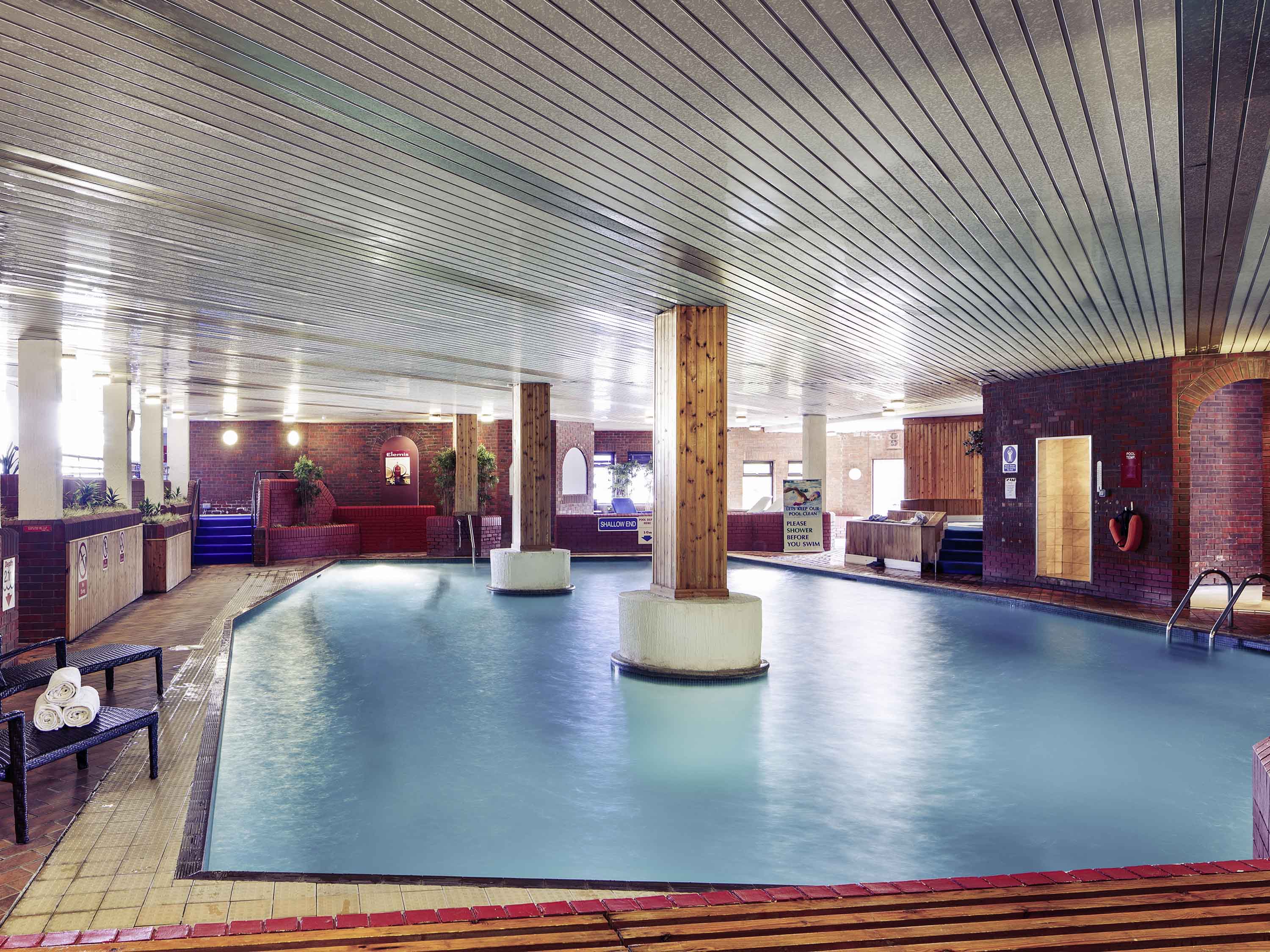Mercure Maidstone Great Danes Hotel