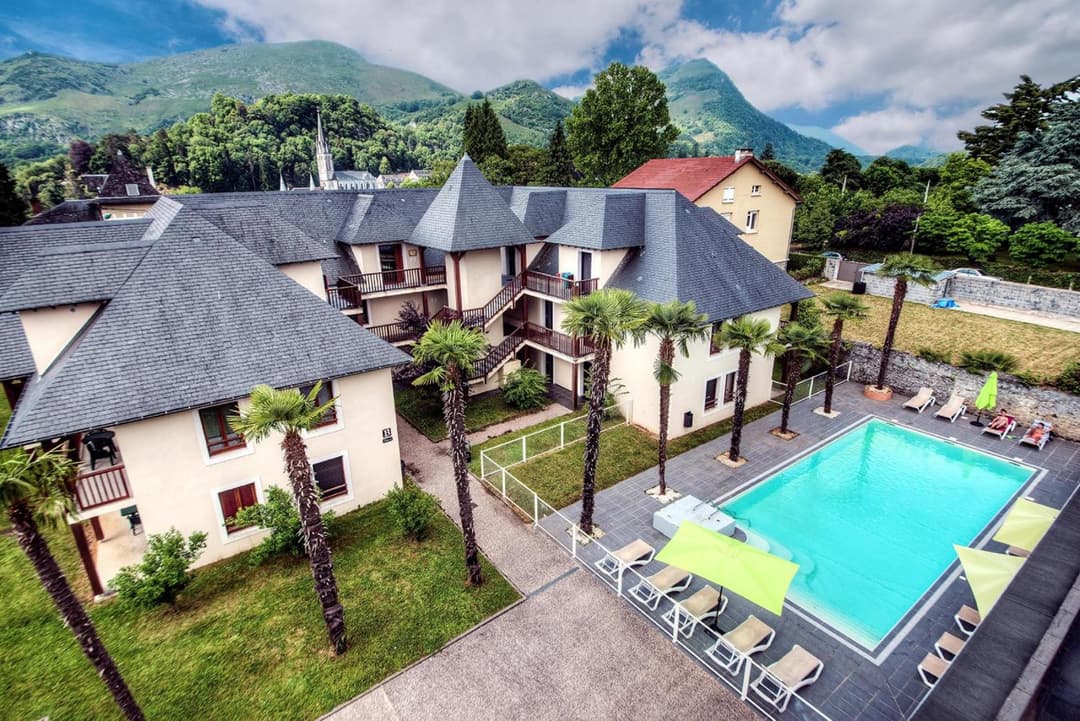 Zenitude Hôtel-Résidences l'Acacia Lourdes