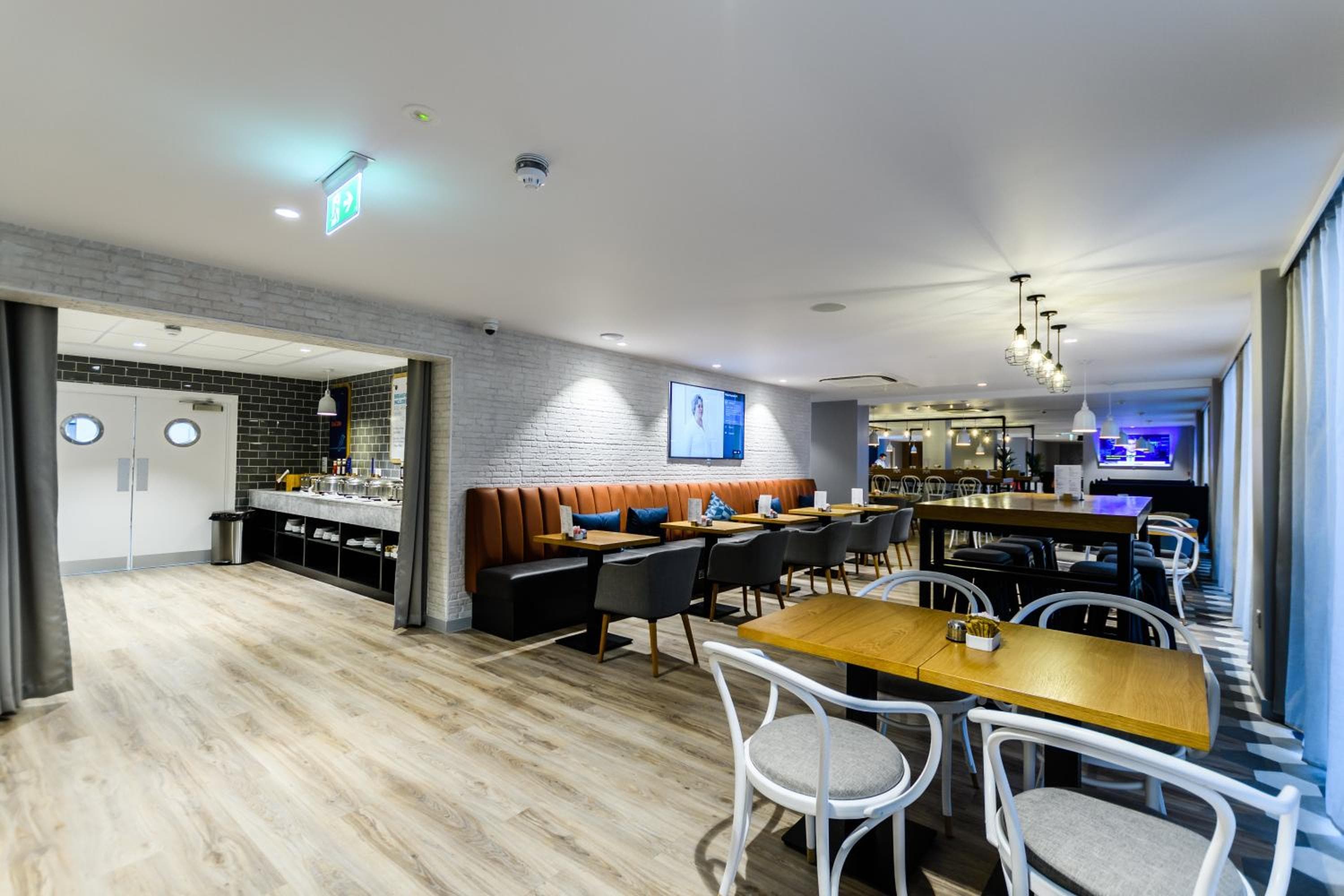 Holiday Inn Express Wigan, an IHG Hotel