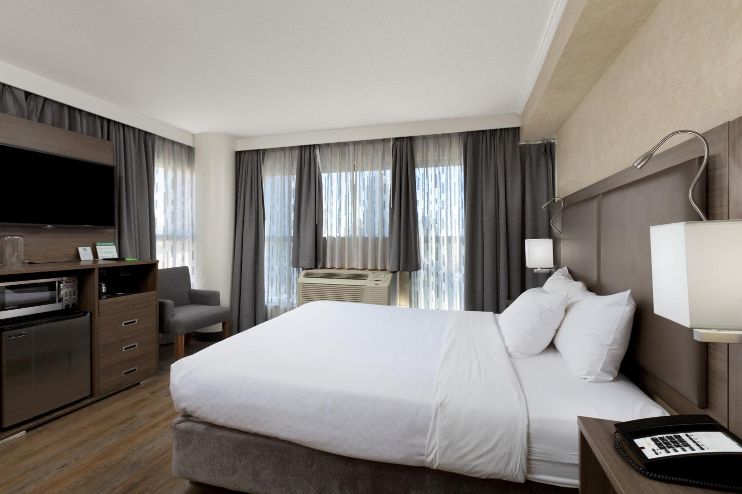 Grand Park Hotel & Suites Downtown Vancouver