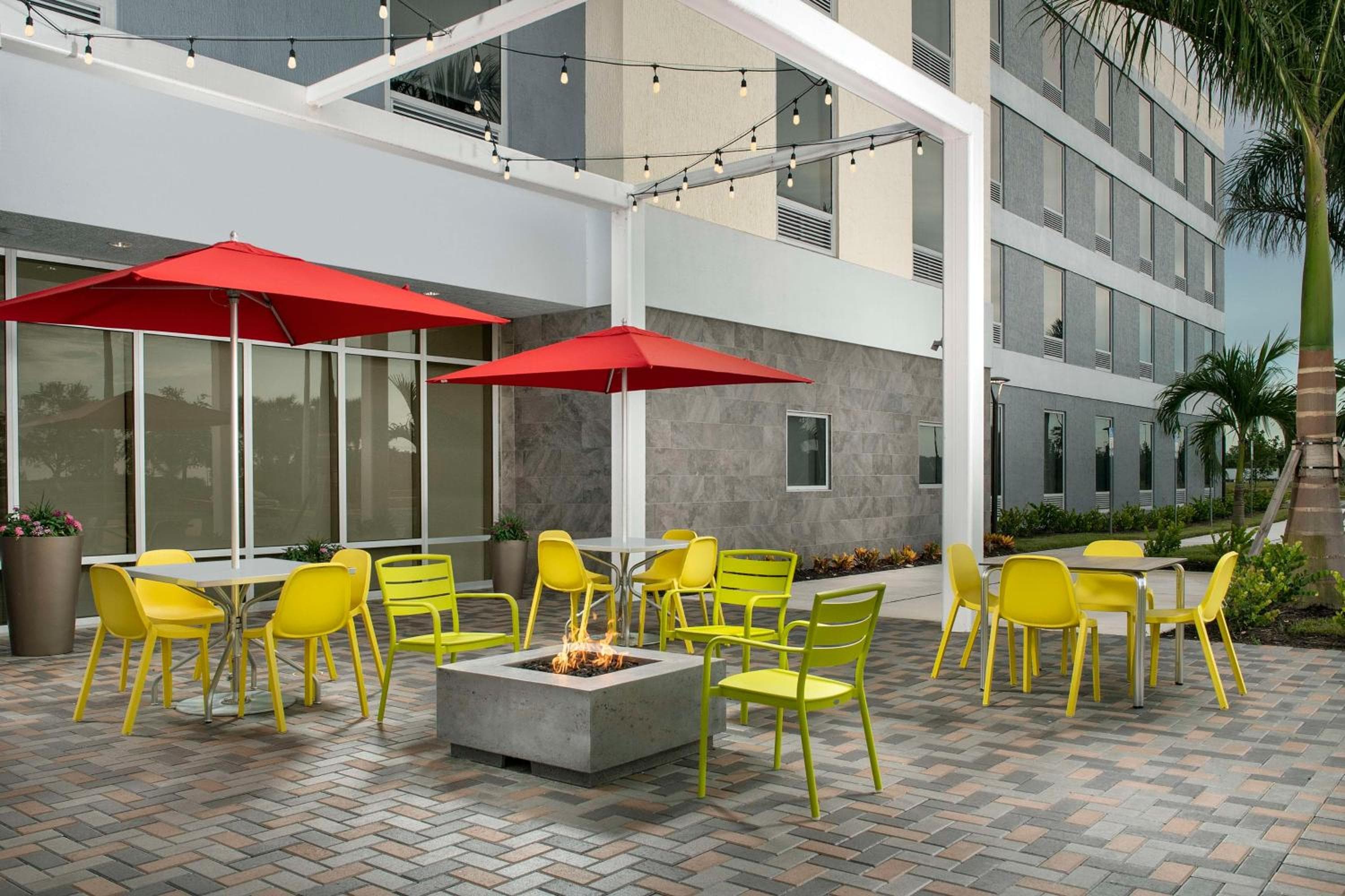 Home2 Suites by Hilton Fort Myers Airport