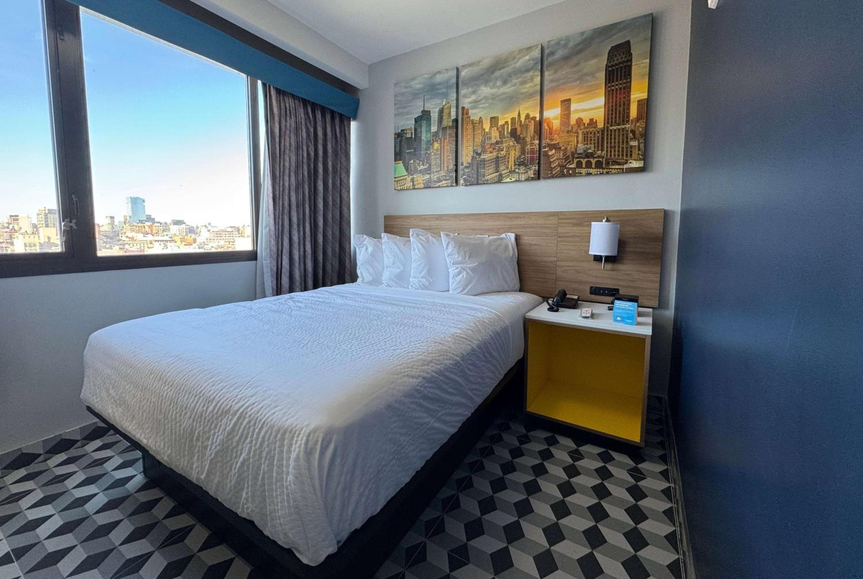 Days Inn by Wyndham New York Chinatown