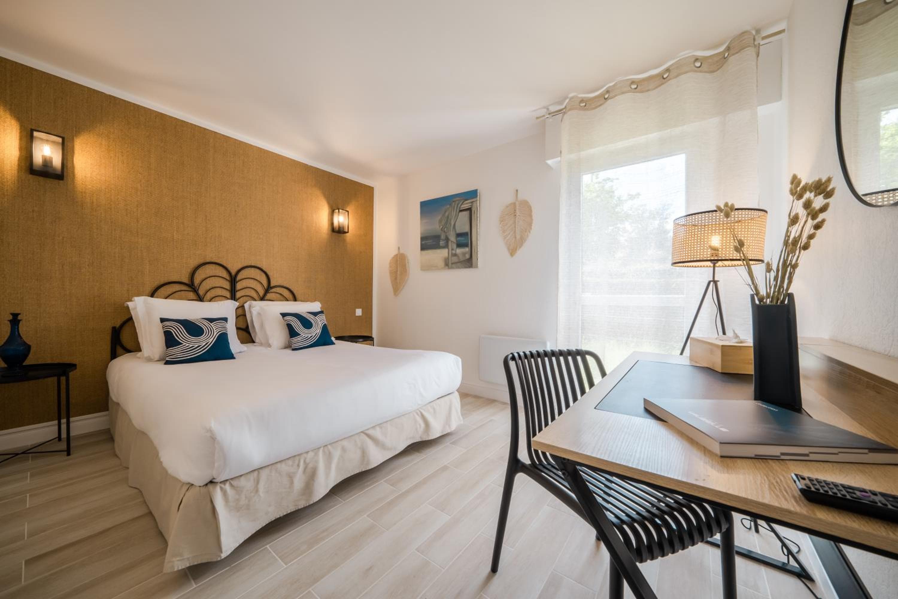 Hôtel de la Brière et Restaurant Les Krapados