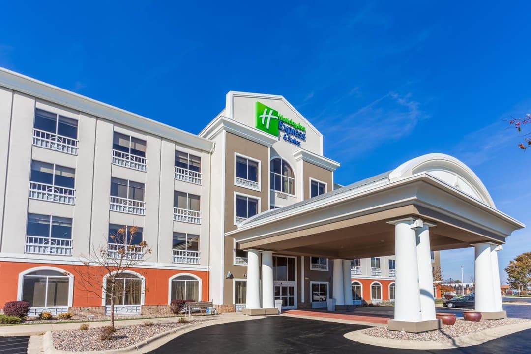 Holiday Inn Express Rockford-Loves Park by IHG
