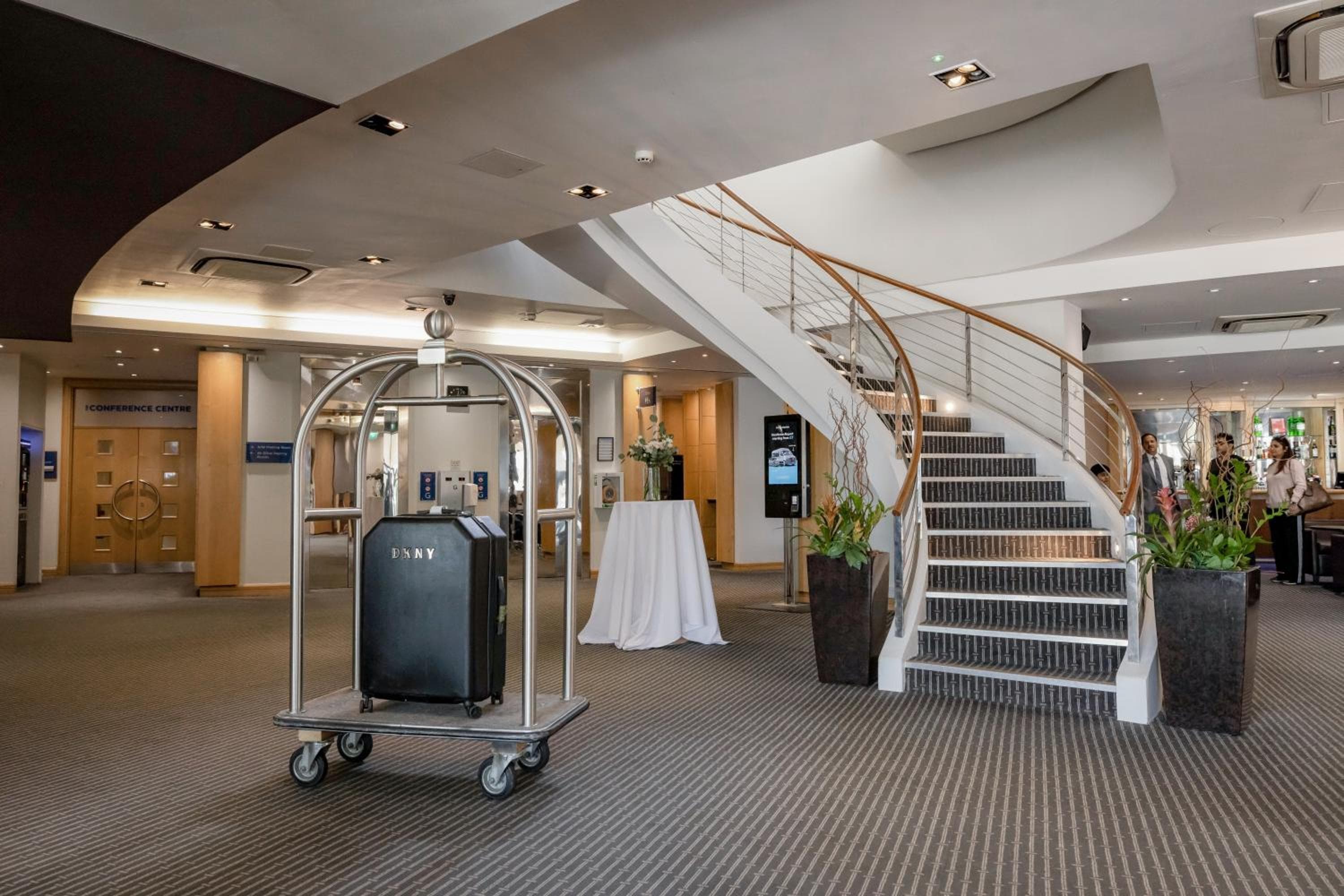 Best Western London Heathrow Ariel Hotel