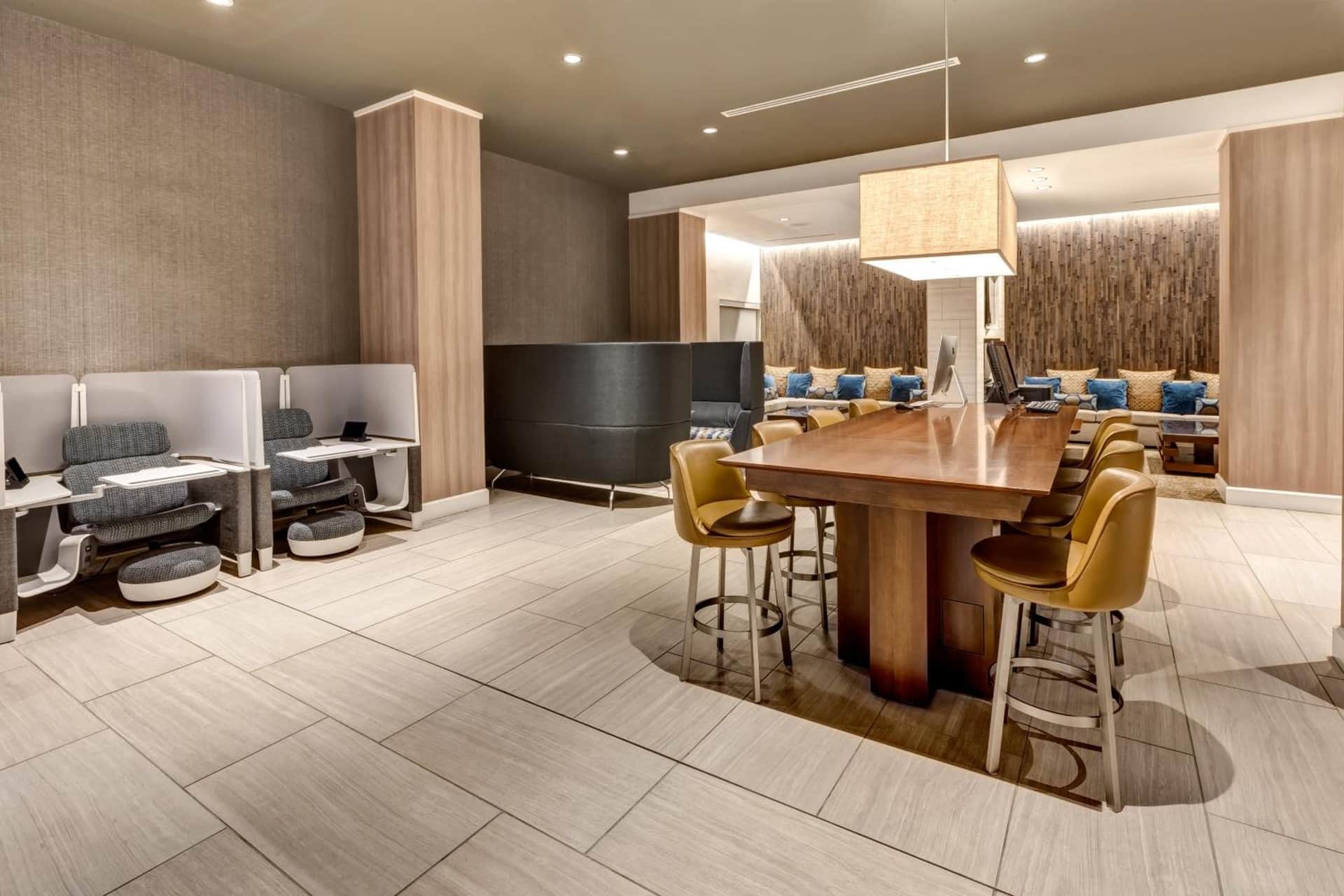 Crowne Plaza Dulles Airport by IHG