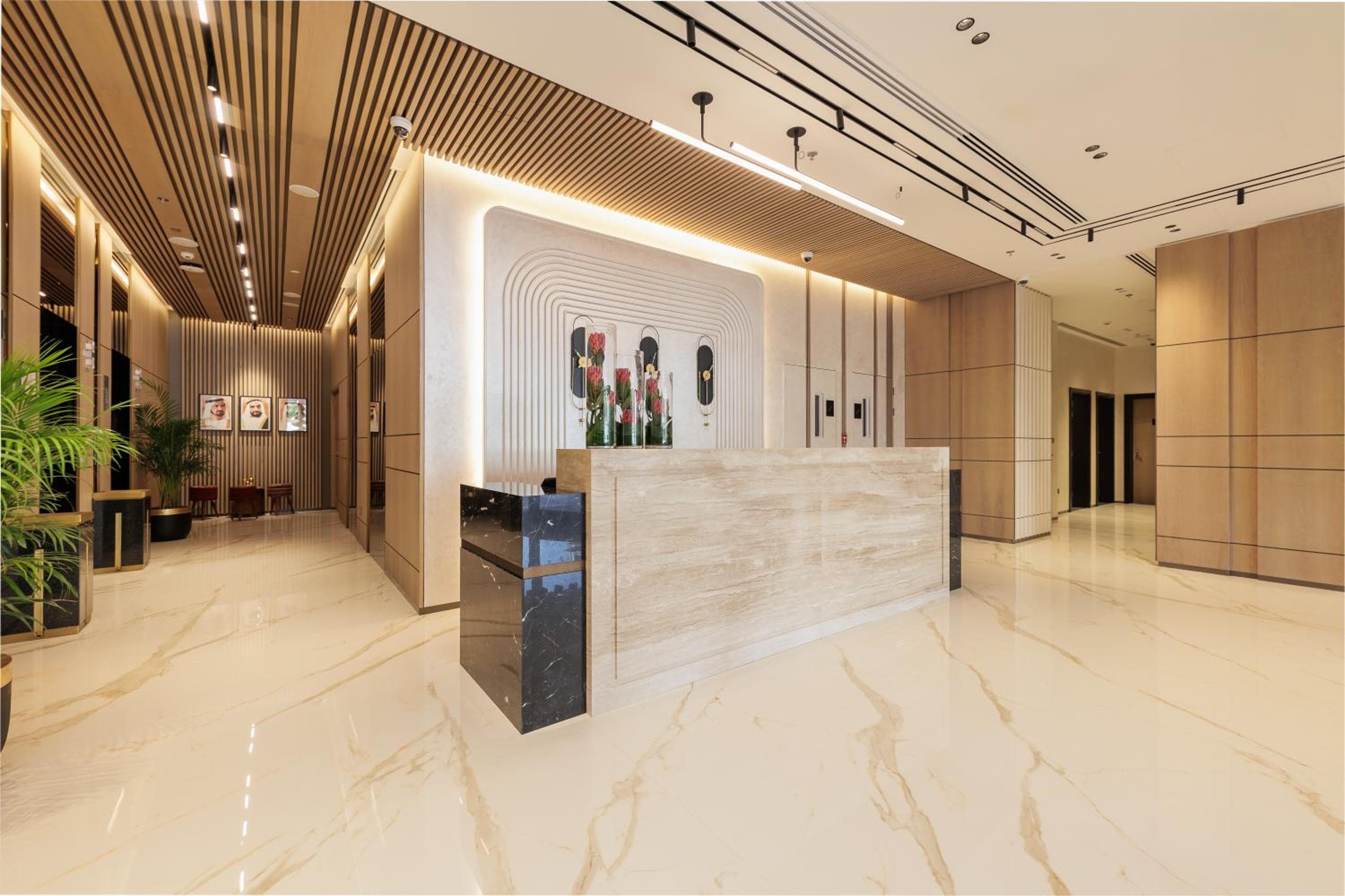 Holiday Inn Dubai Village Circle
