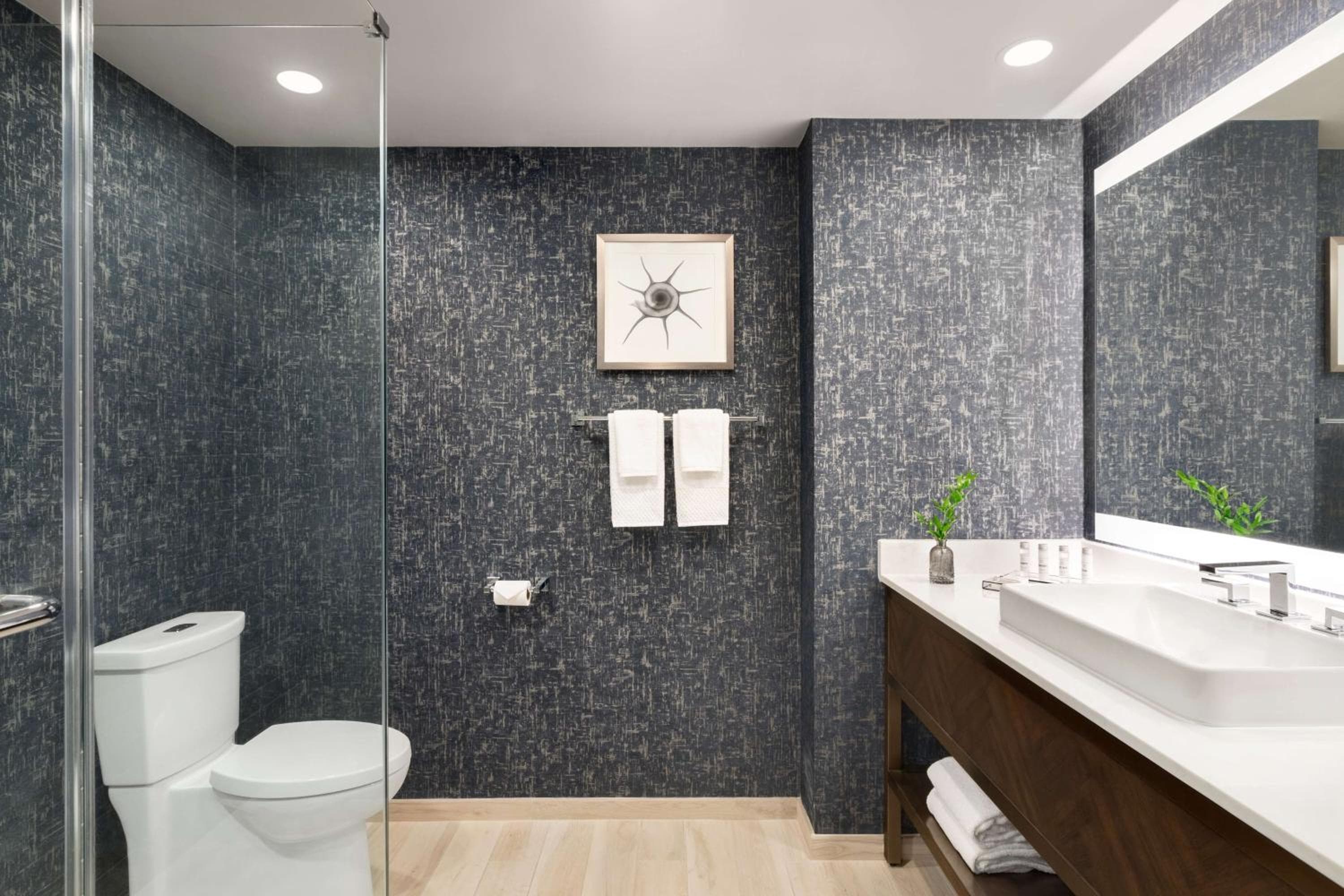 Carte Hotel San Diego Downtown, Curio Collection by Hilton