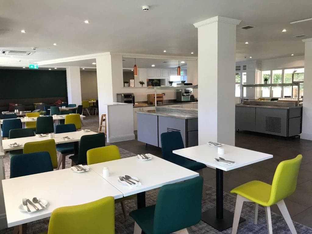 Holiday Inn Doncaster A1 M Jct 36 by IHG