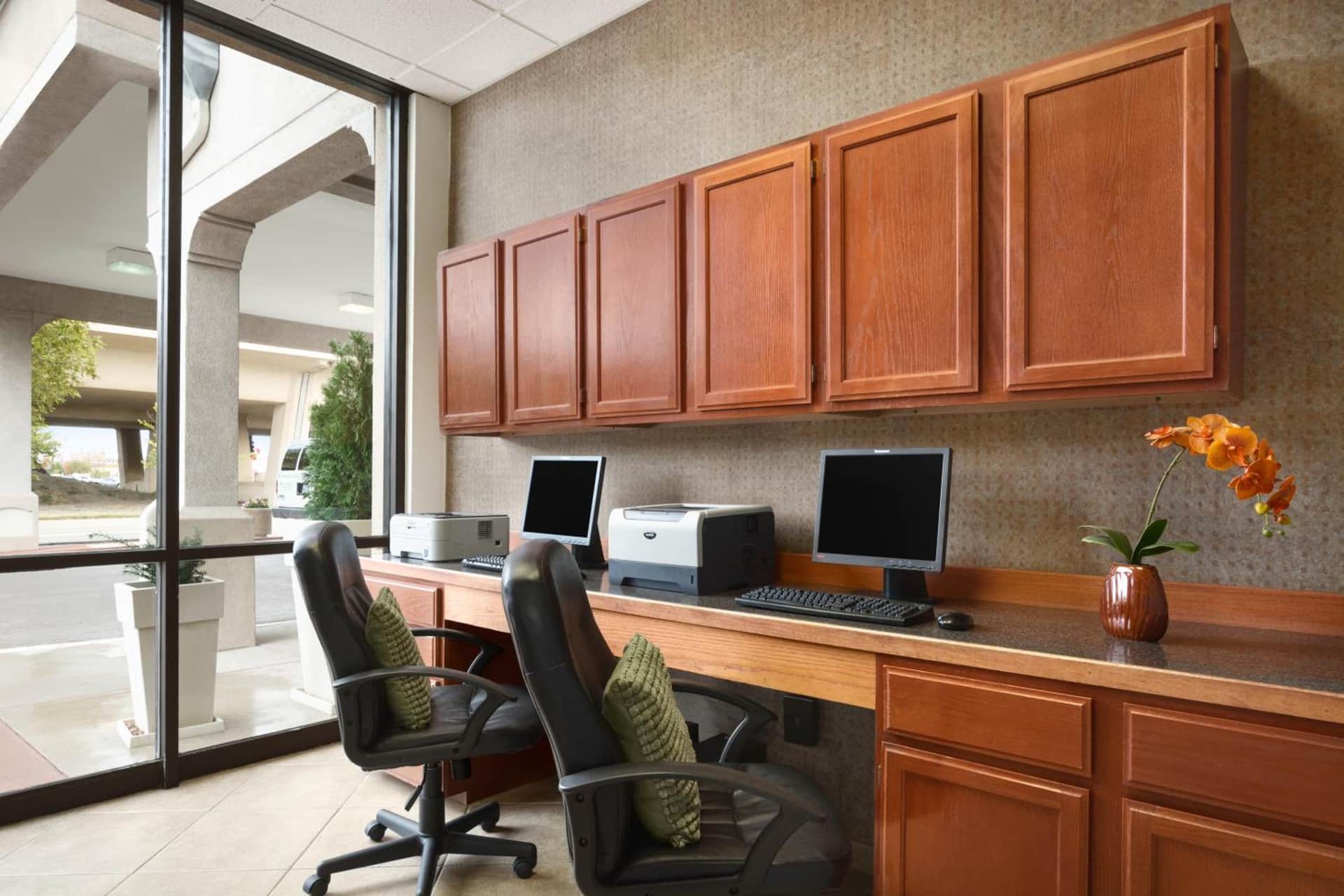 Wyndham Garden Wichita Downtown