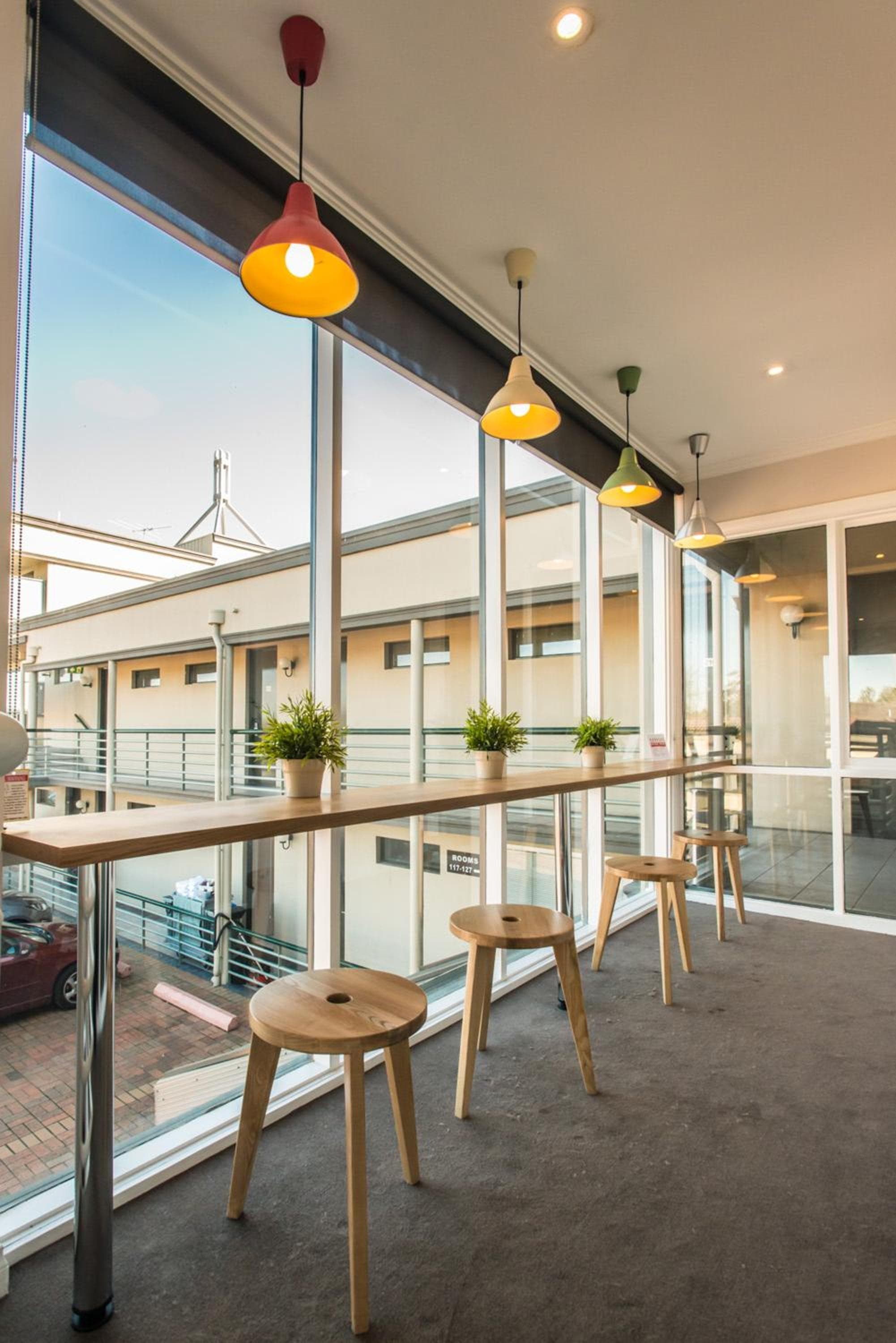 The Waverley International Hotel