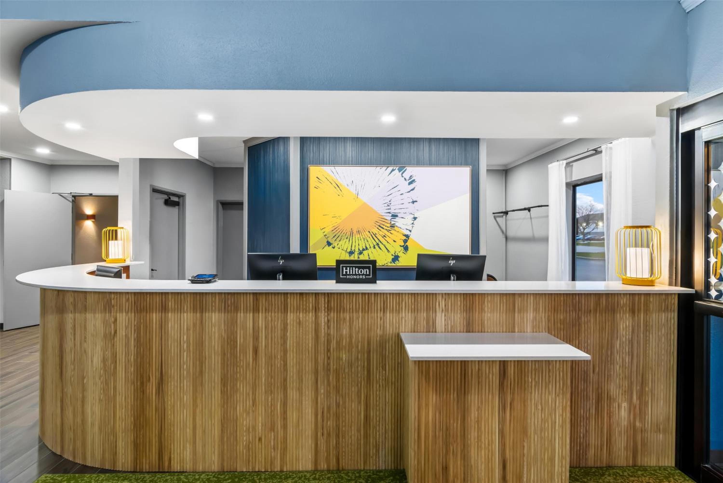 Spark By Hilton Merrillville