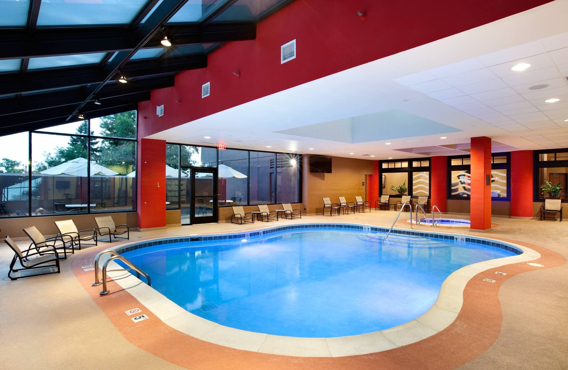 Hilton Suites Chicago/Oakbrook Terrace