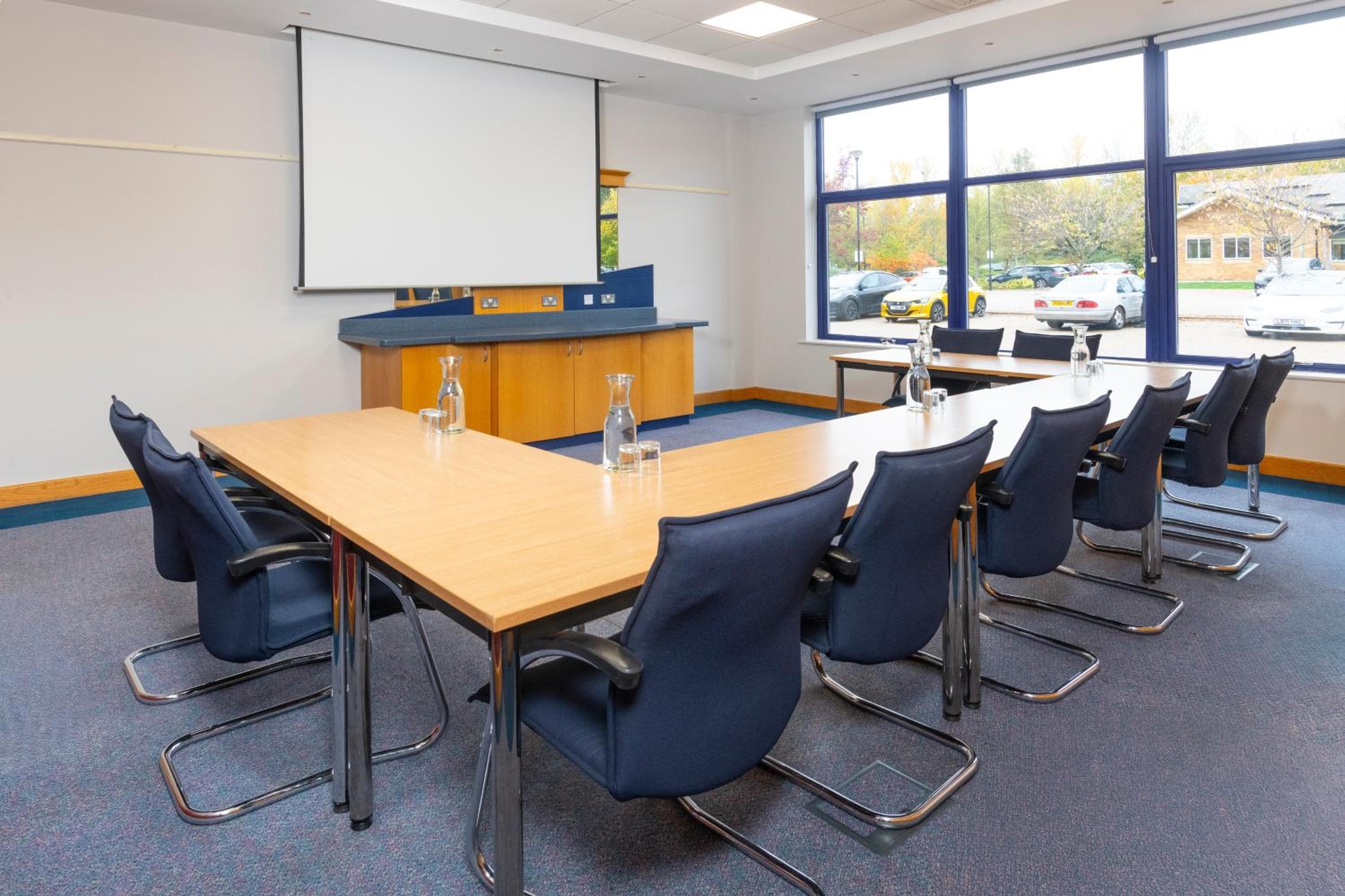 Holiday Inn Express - Milton Keynes by IHG