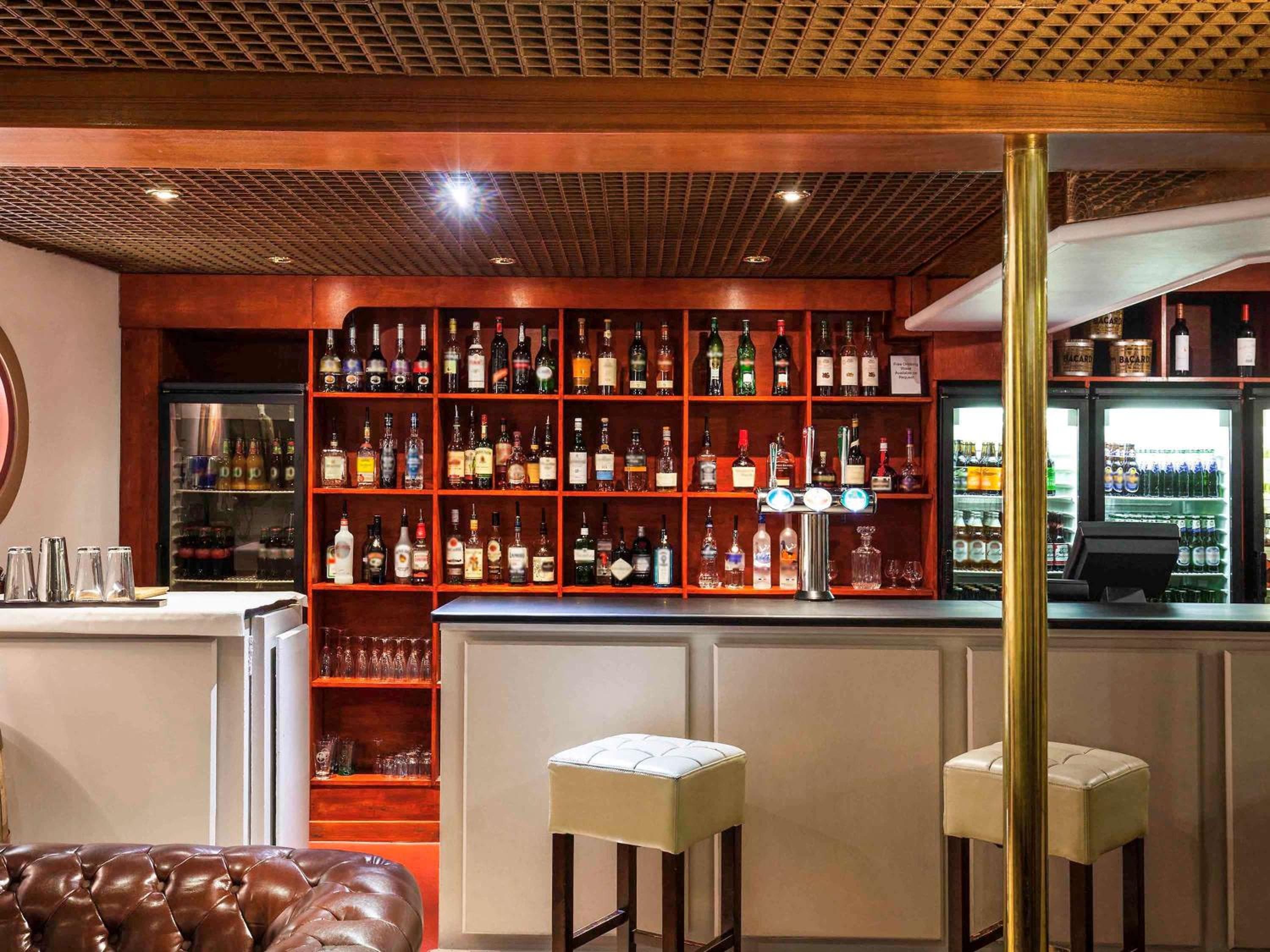 Bristol Grand Hotel By Sunday