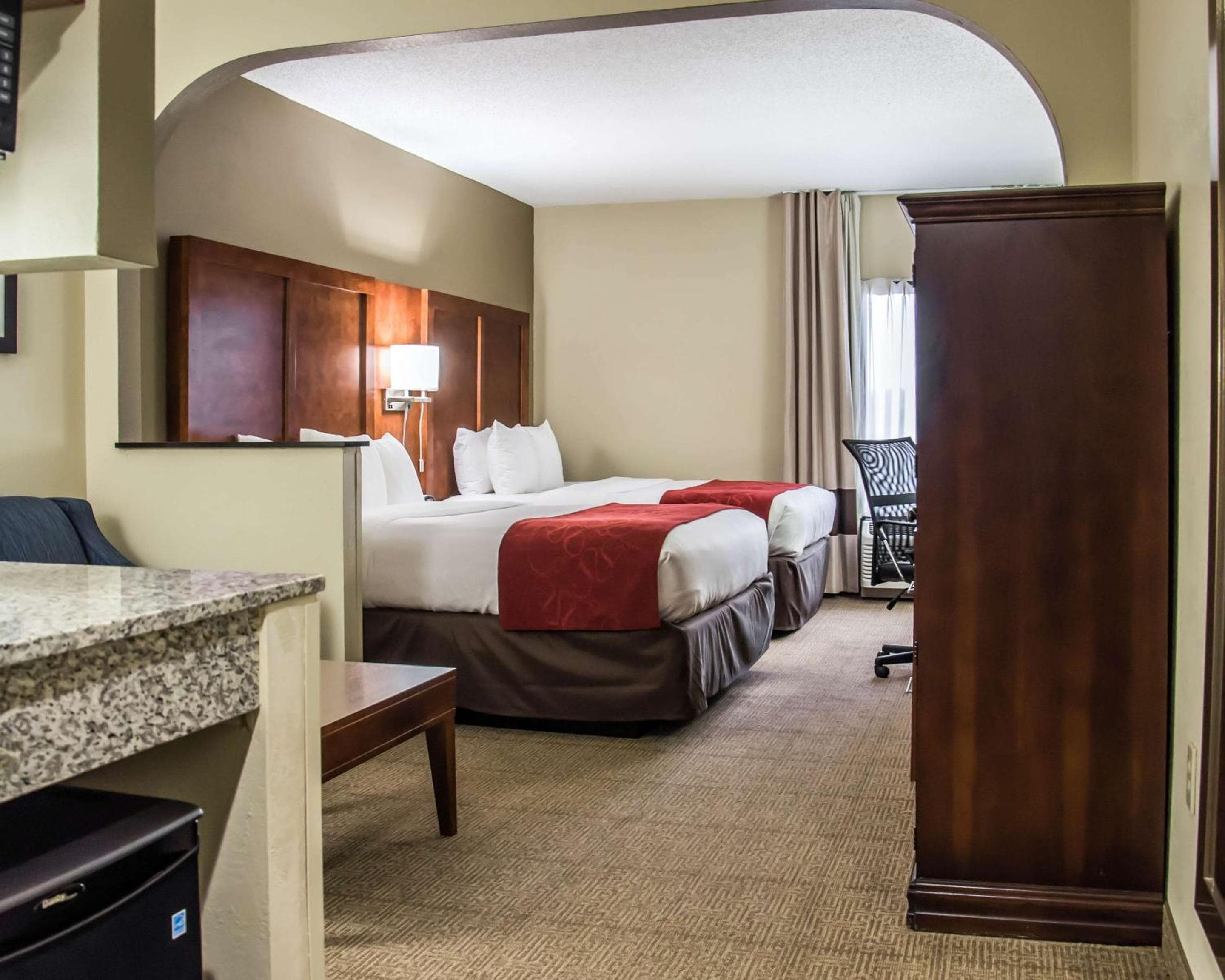 Comfort Suites University - Research Park