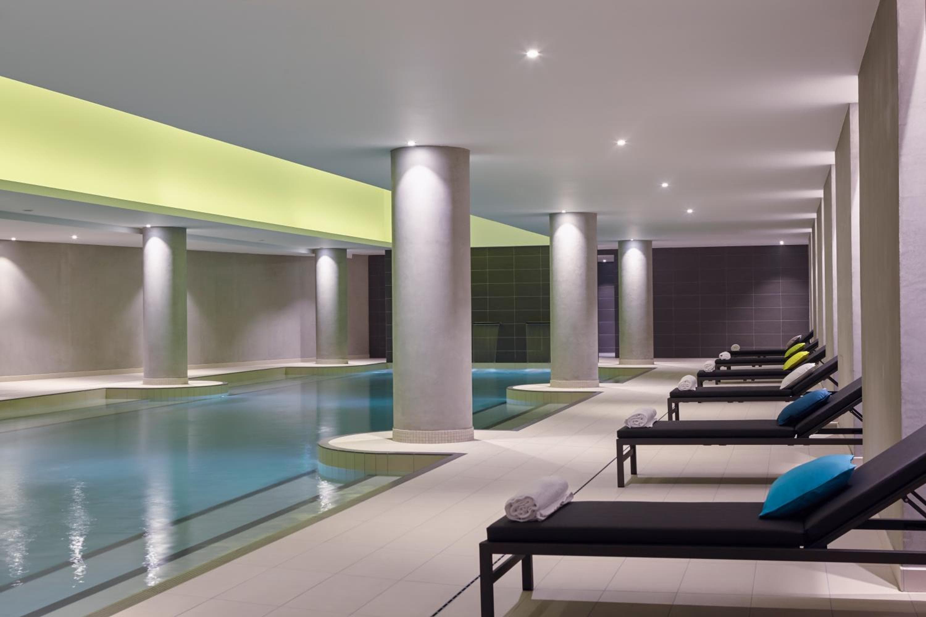 Radisson Blu CDG Airport Terminal Hotel