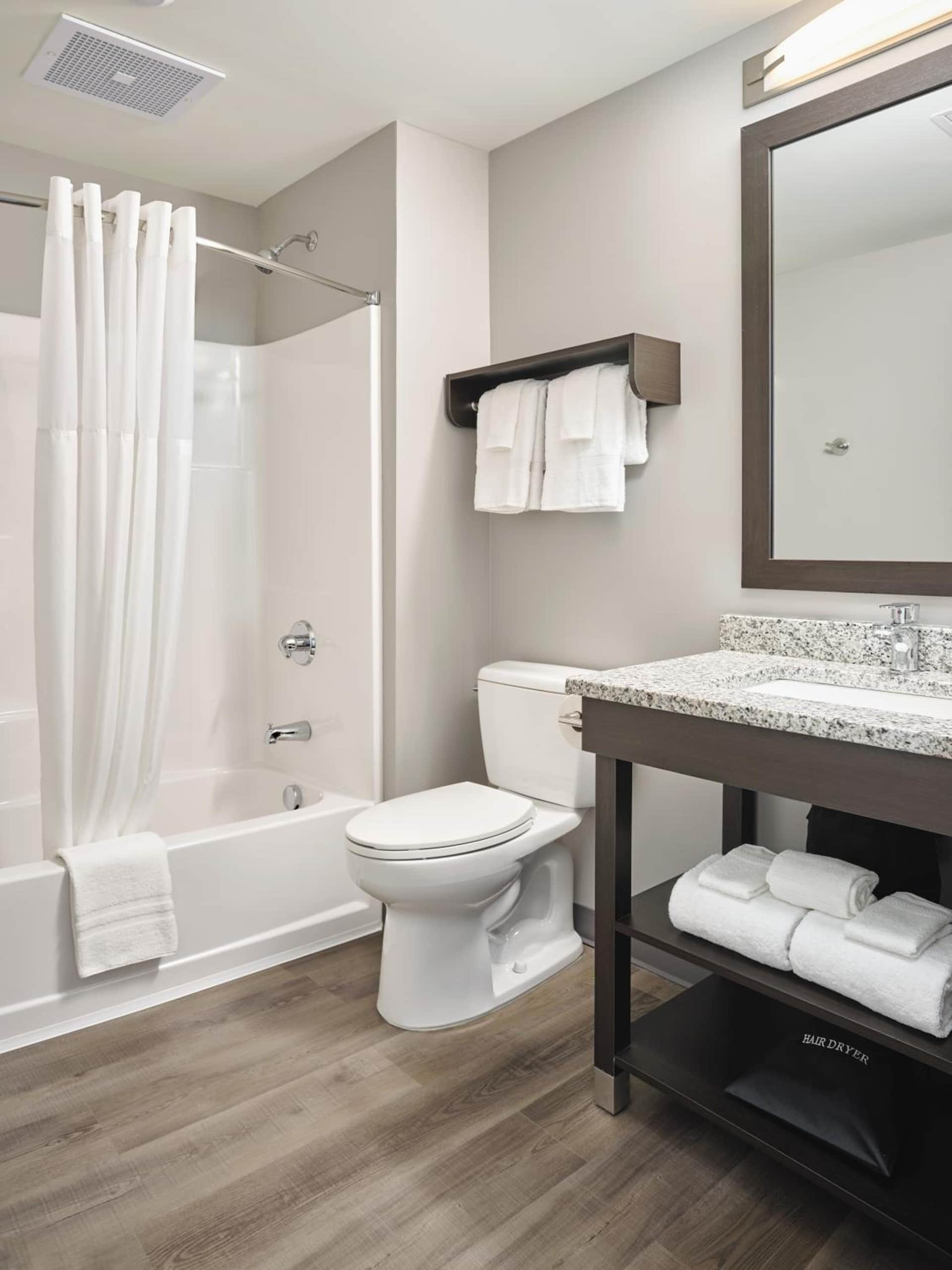 stayAPT Suites Jackson