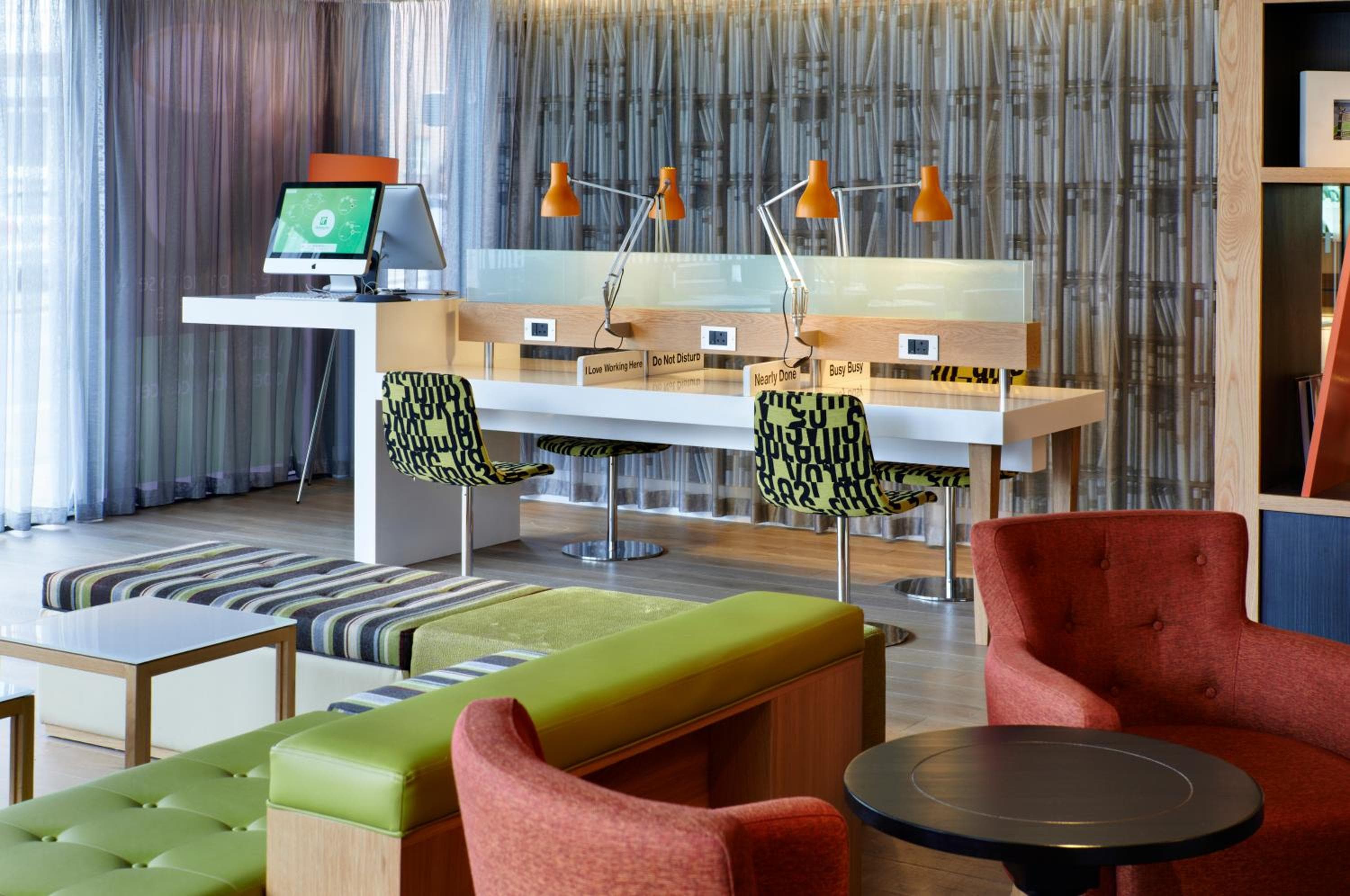 Holiday Inn London Brentford Lock