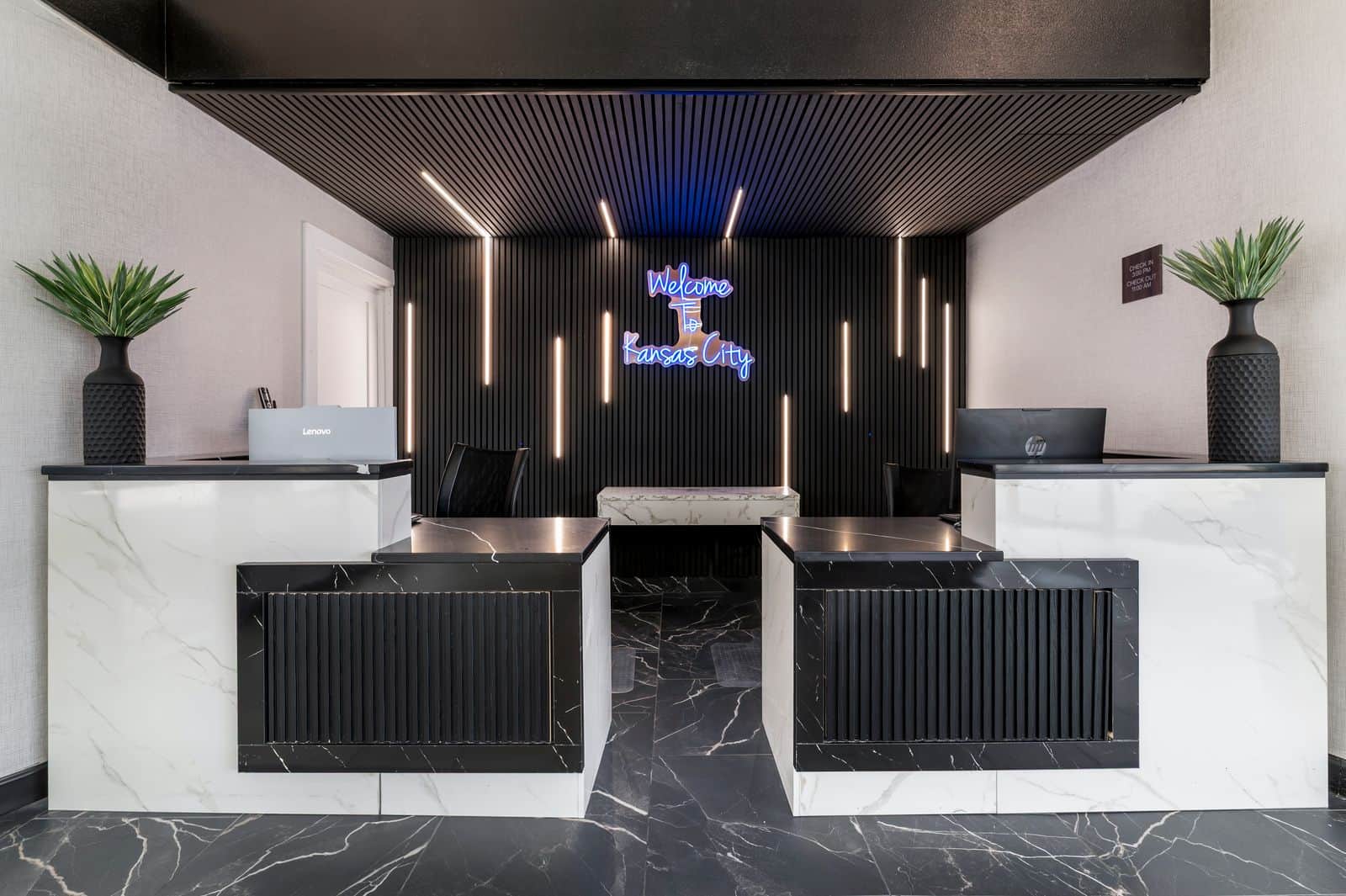 Cambridge Hotel - Kansas City