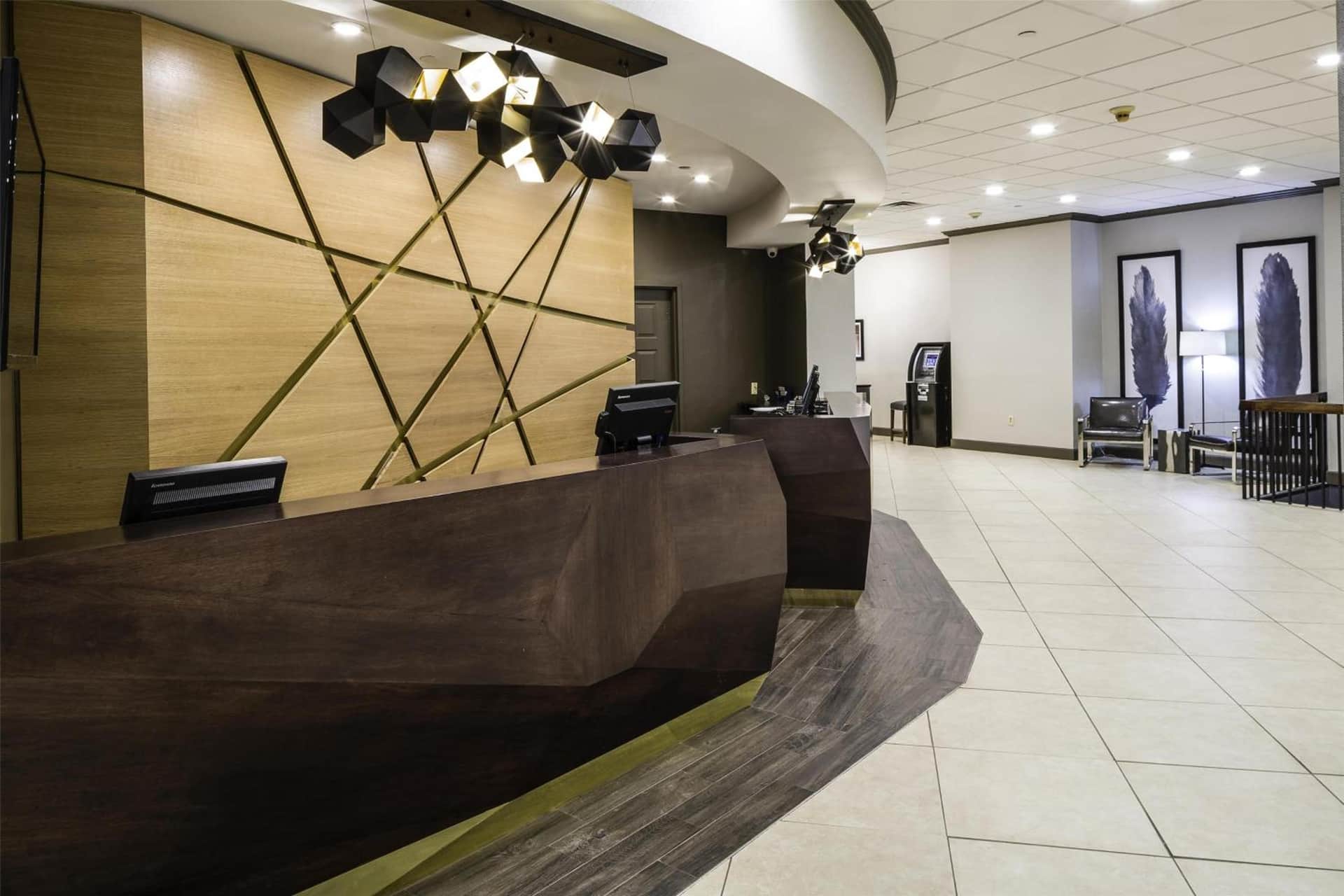 DoubleTree by Hilton Downtown Wilmington - Legal District