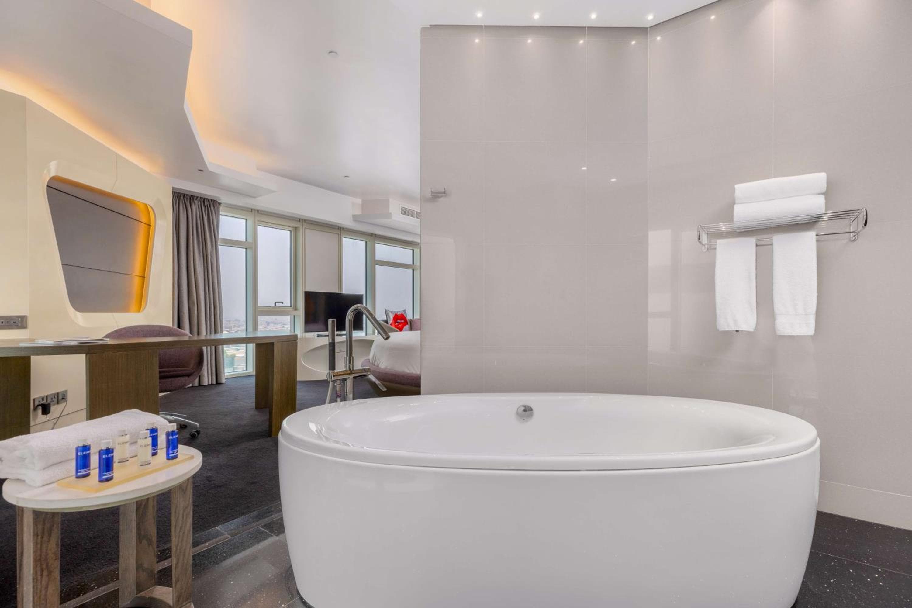 V Hotel Dubai, Curio Collection by Hilton