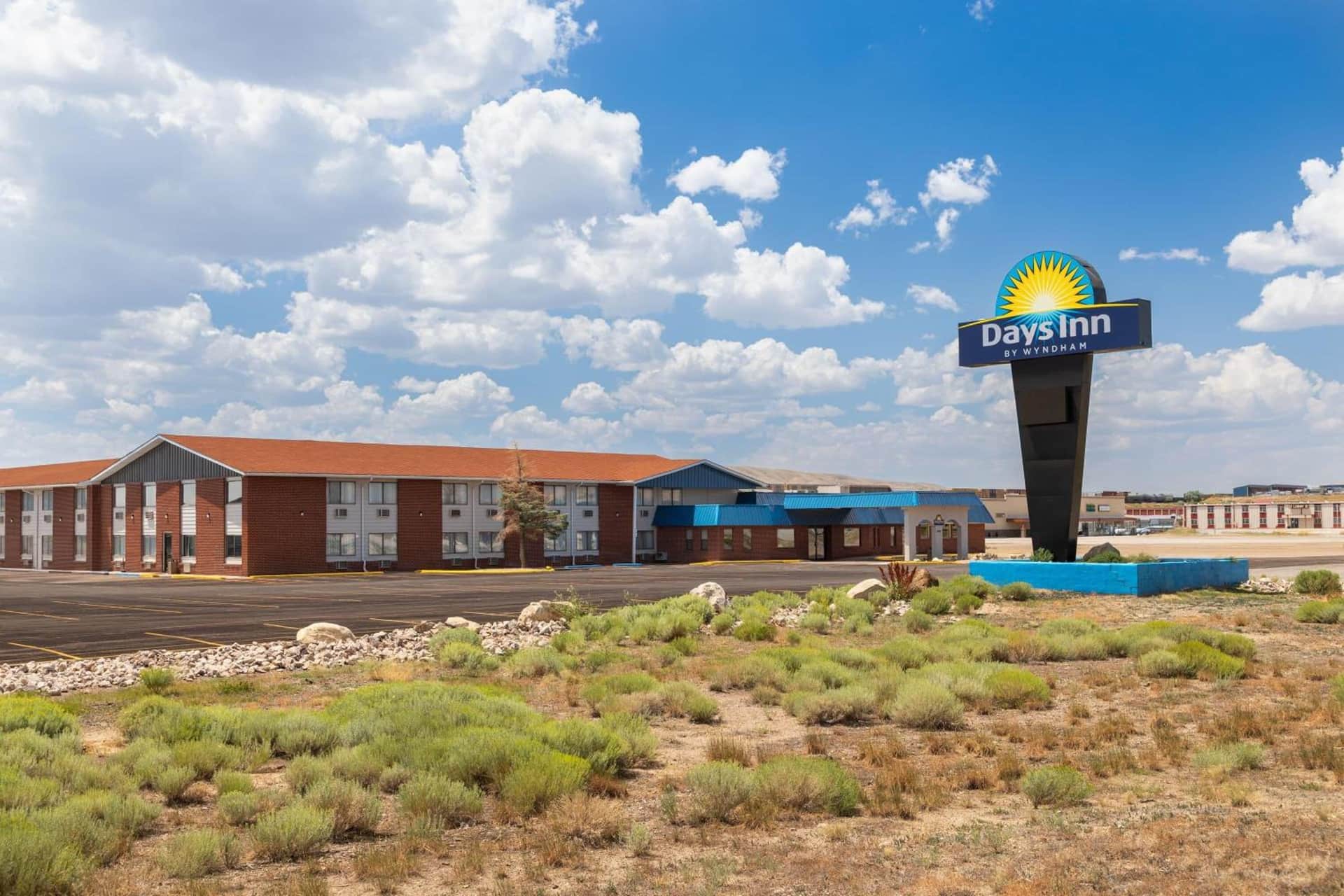 Days Inn by Wyndham Rawlins