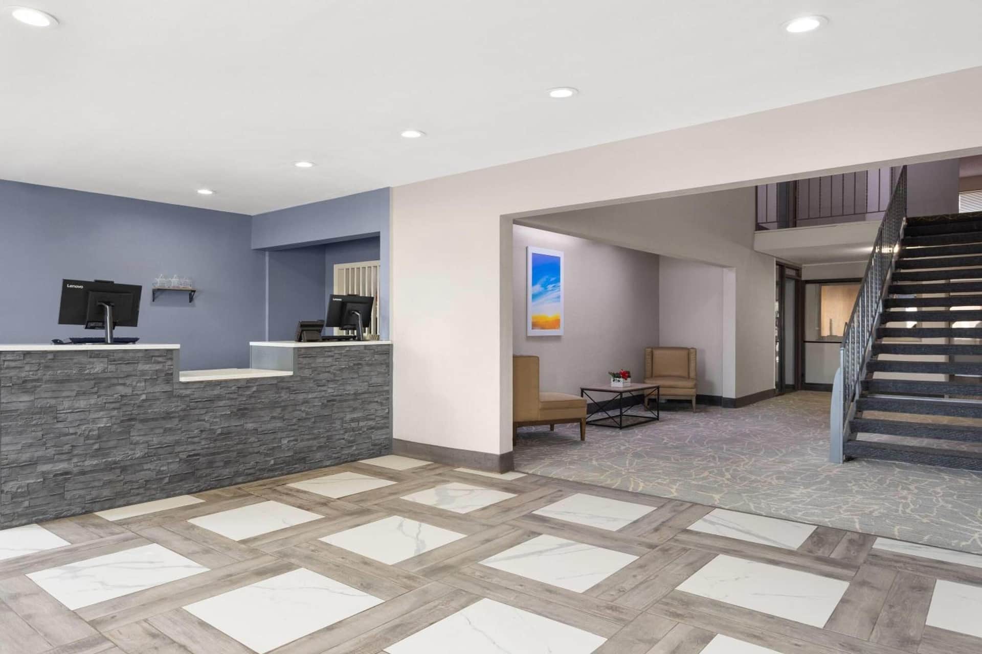 Days Inn by Wyndham Rawlins