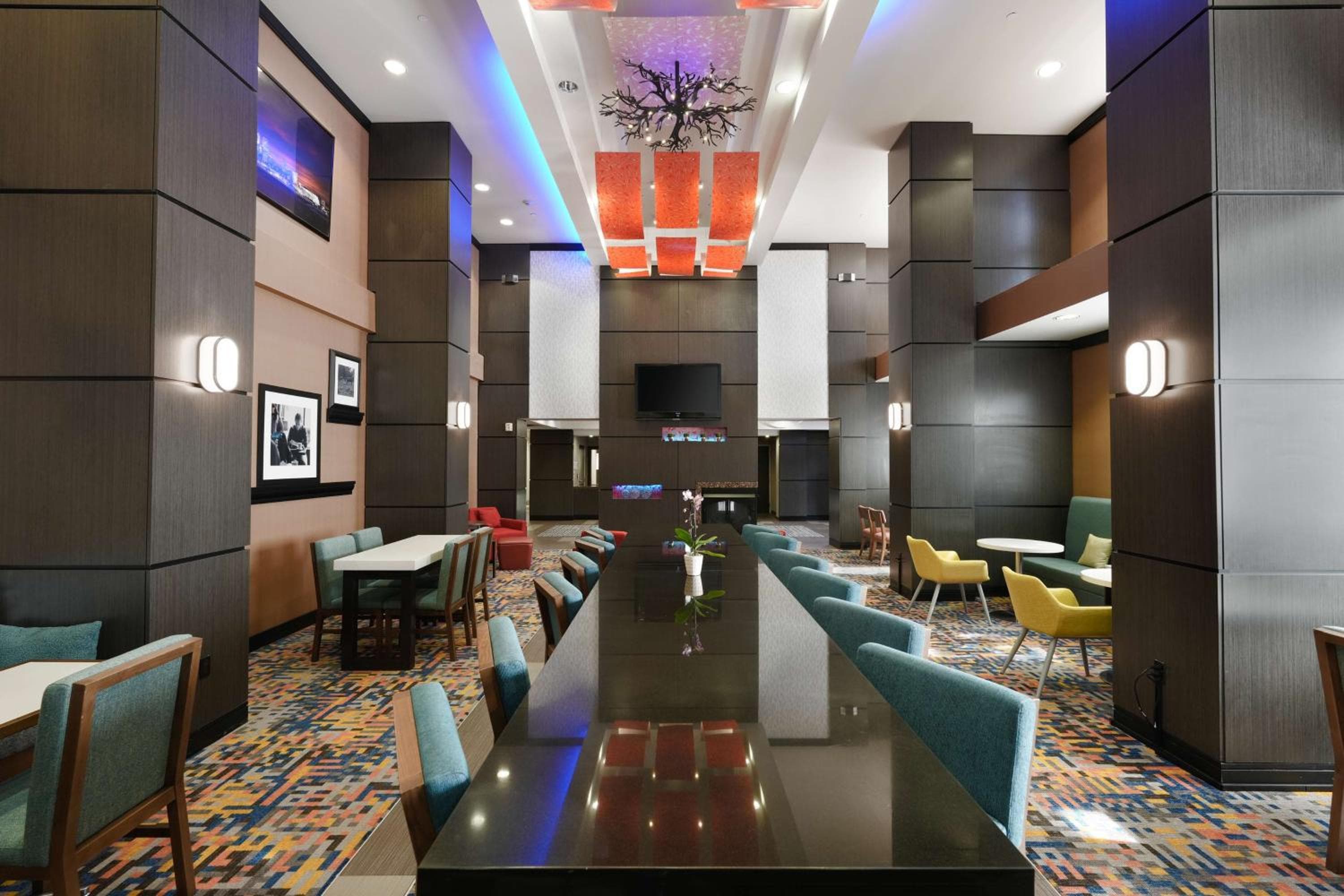 Hampton Inn & Suites Tulsa/Central
