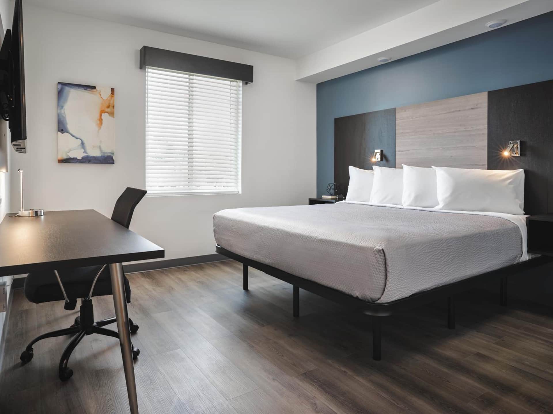 stayAPT Suites Cleveland TN