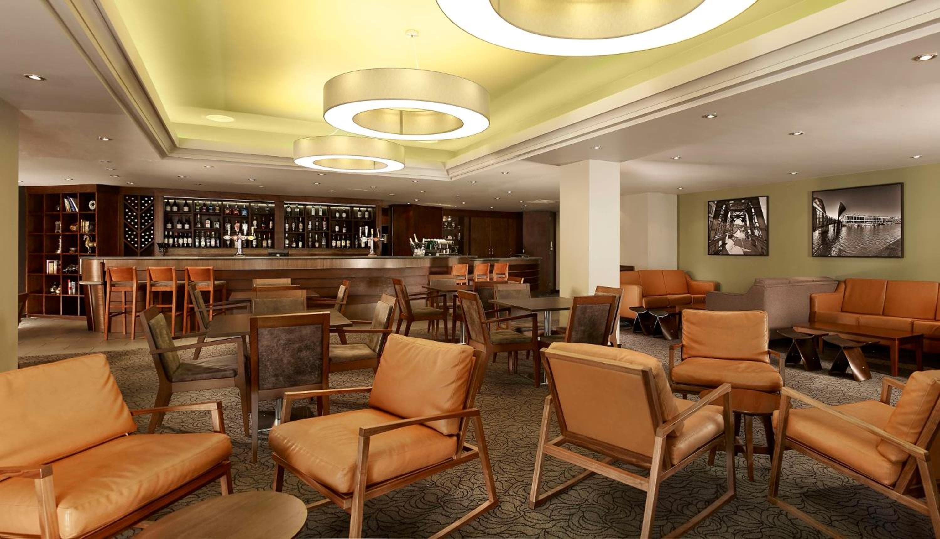 DoubleTree by Hilton Bristol City Centre