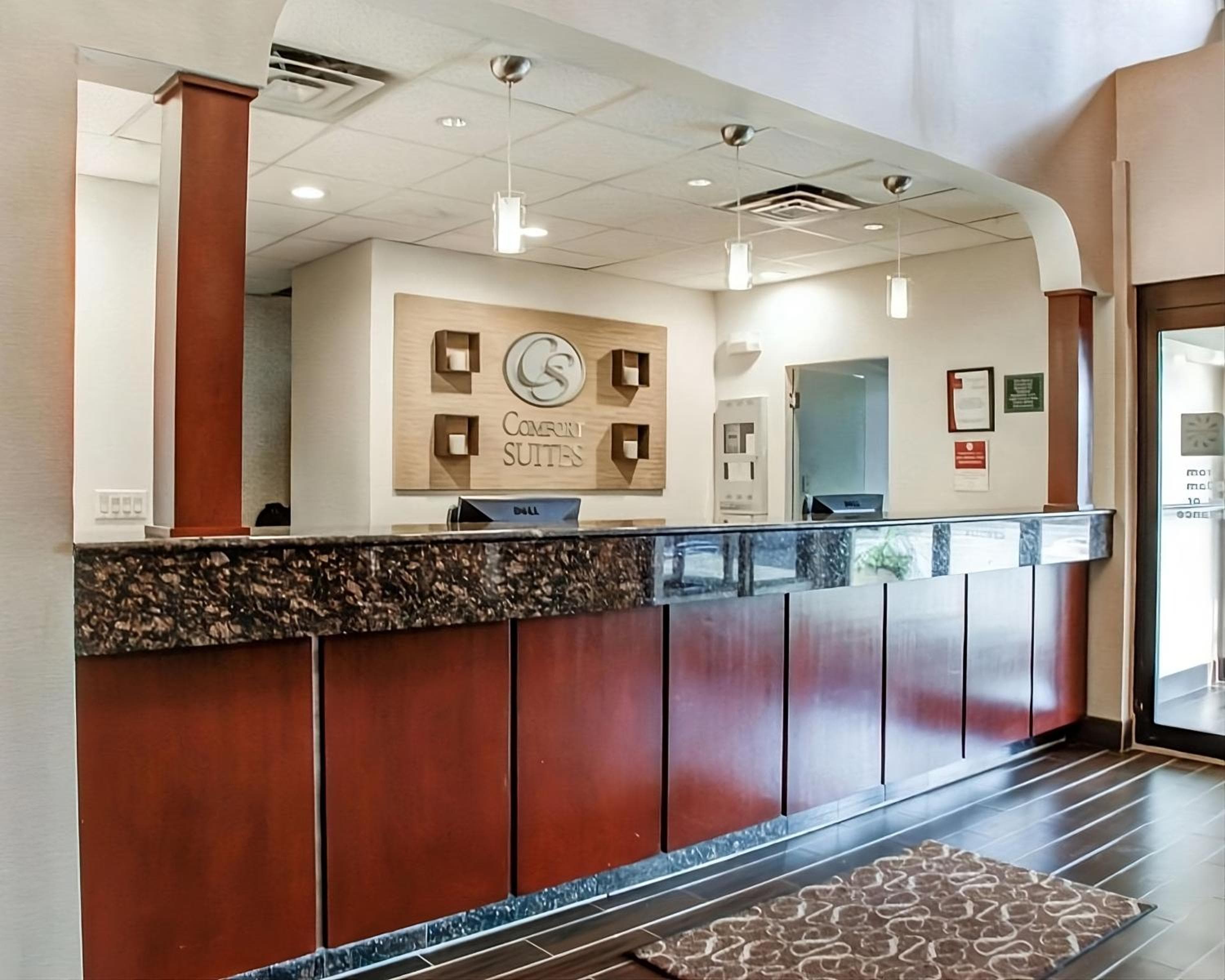 Comfort Suites Lombard/Addison