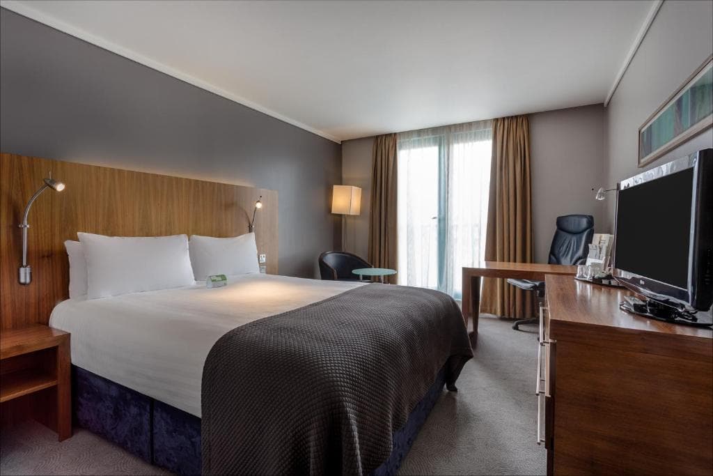 Holiday Inn London Camden Lock, an IHG Hotel
