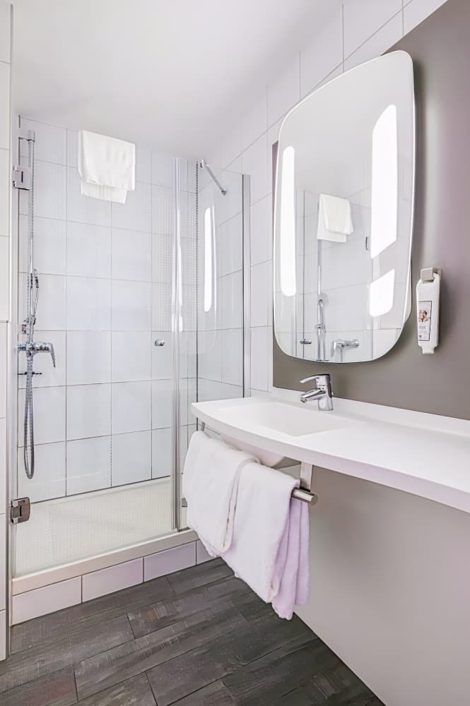 ibis Zurich Messe Airport