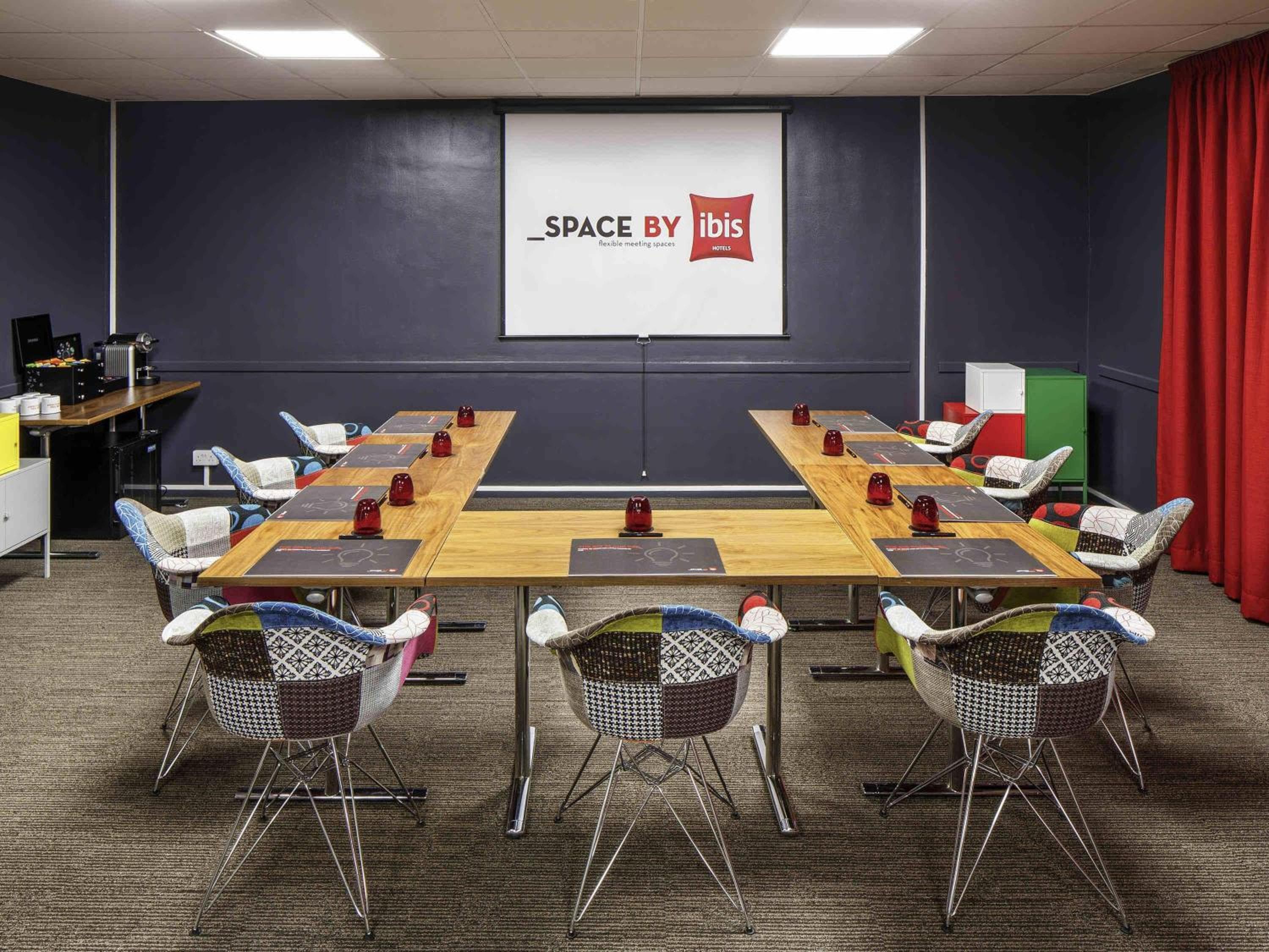 ibis London Luton Airport