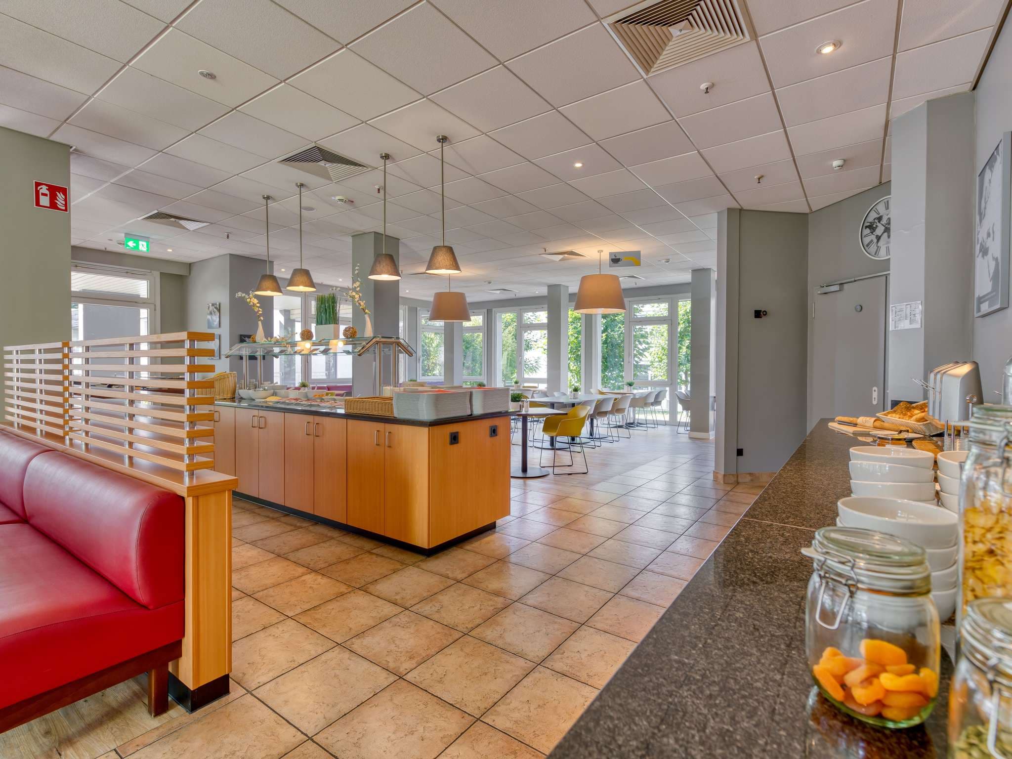 ibis Frankfurt Messe West