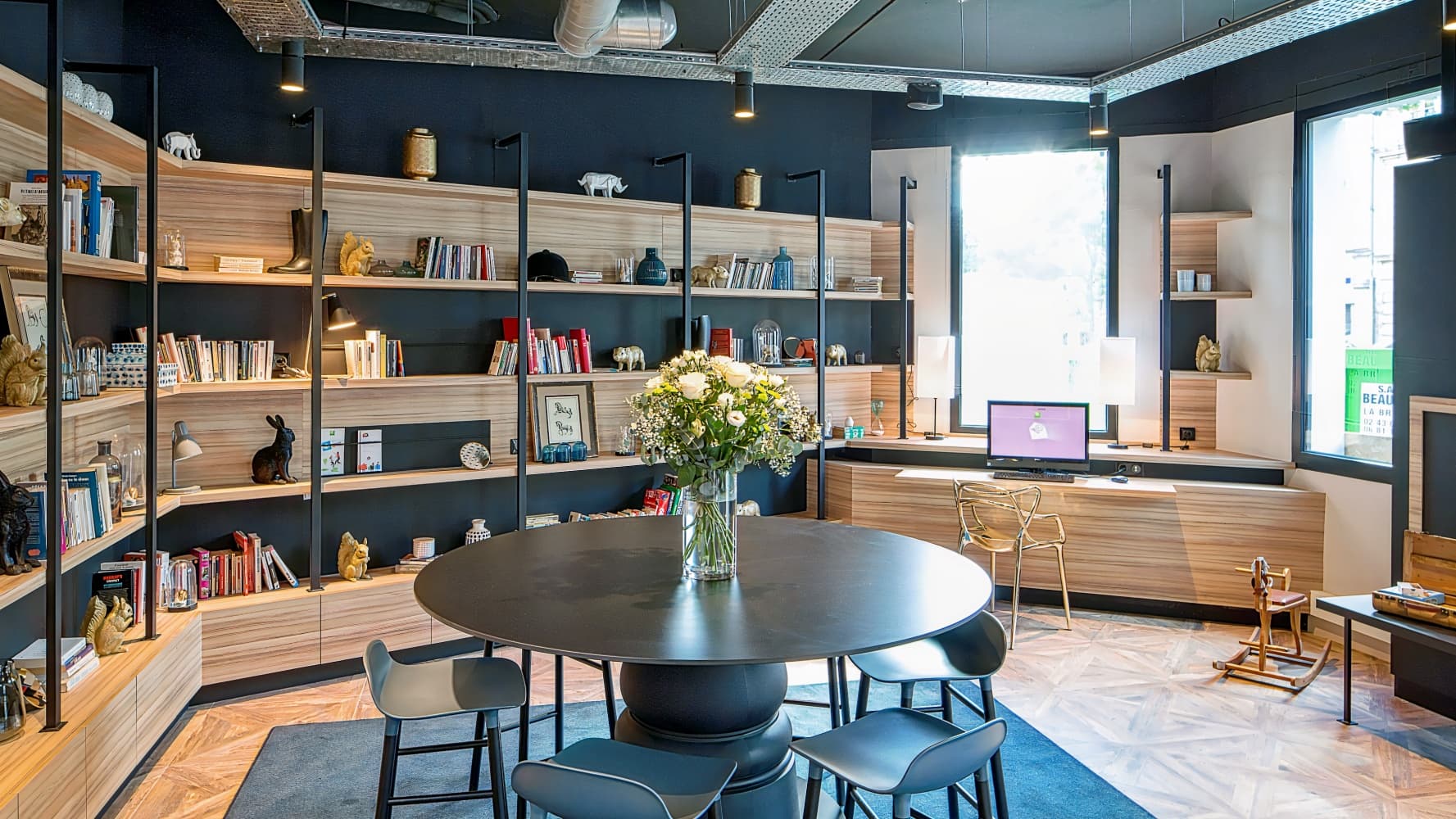 ibis Styles Laval Centre Gare