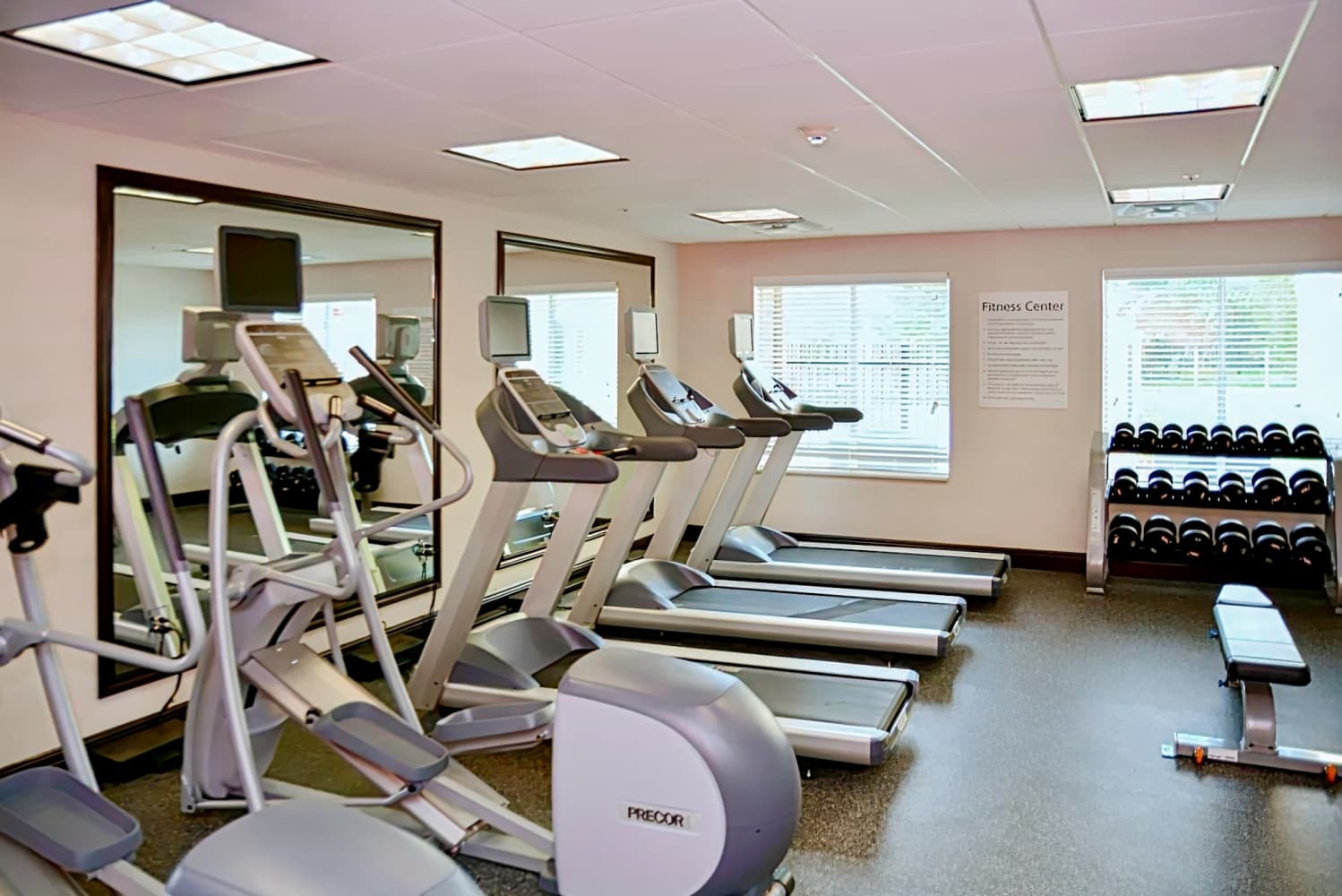 Holiday Inn Express & Suites Houston NW - Tomball Area